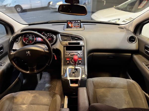 Peugeot 5008 II 1.6 BLUEHDI 120 S&amp;S ALLURE BUSINESS EAT6
