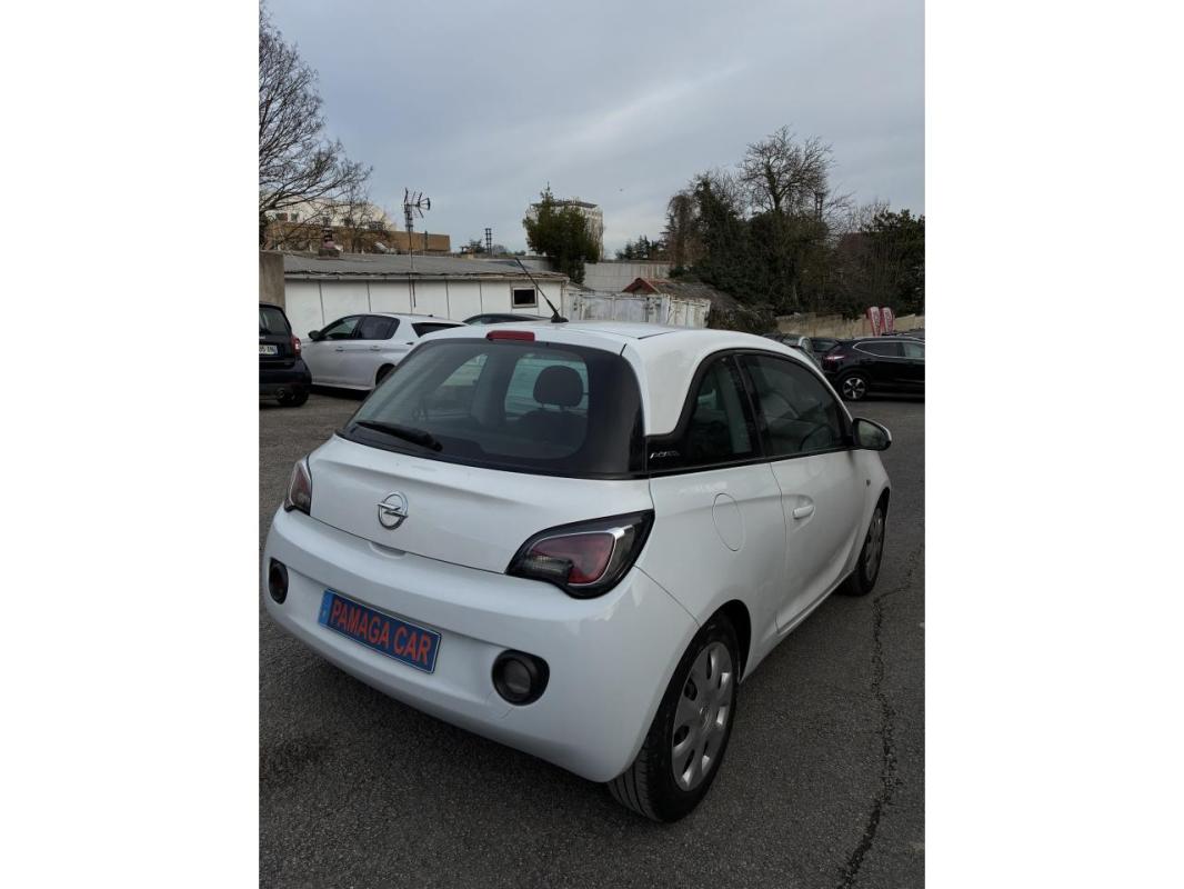 Opel Adam 1.2i Twinport - 70 BERLINE