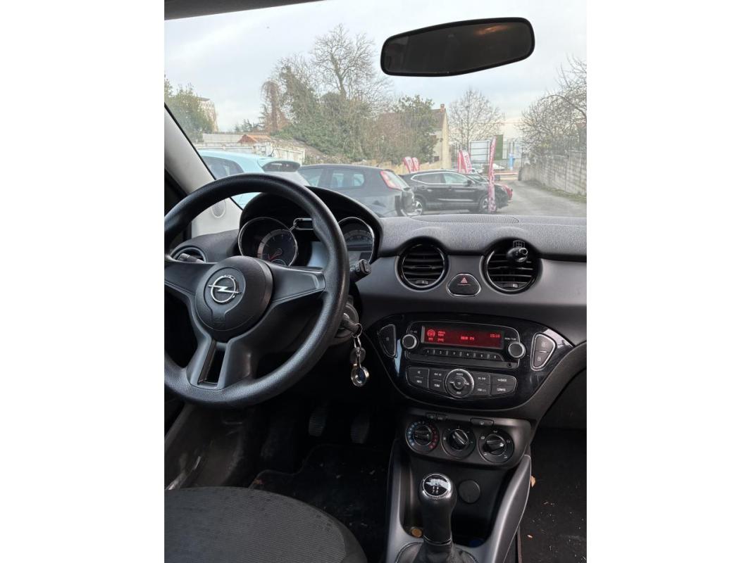 Opel Adam 1.2i Twinport - 70 BERLINE