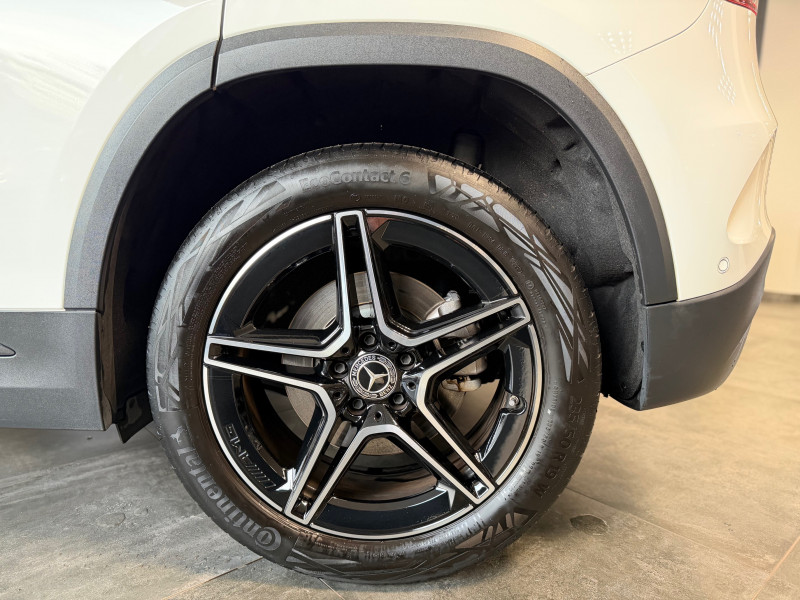 Mercedes-Benz GLA / A PARTIR DE 403,52/MOIS* / 250 E 160+102CH AMG LINE 8G-DCT