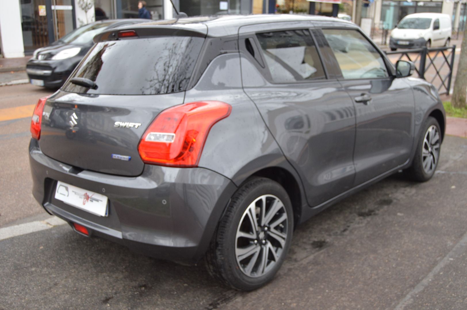 Suzuki SWIFT 1.2 DUALJET HYBRID 83CH PACK AUTO