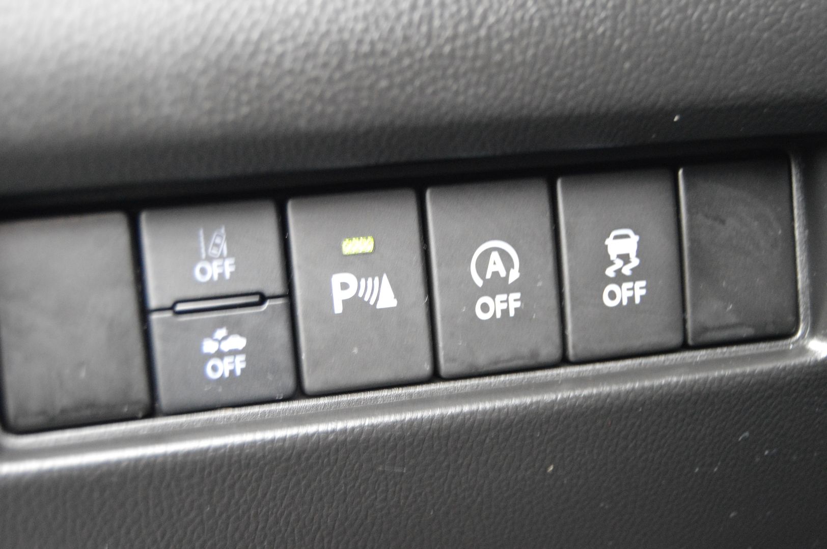 Suzuki SWIFT 1.2 DUALJET HYBRID 83CH PACK AUTO
