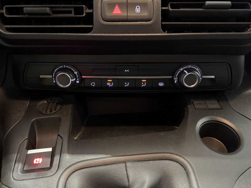 Peugeot PARTNER / PRIX HT 11 641,67 / STANDARD 650KG BLUEHDI 100CH S&S PREMIUM