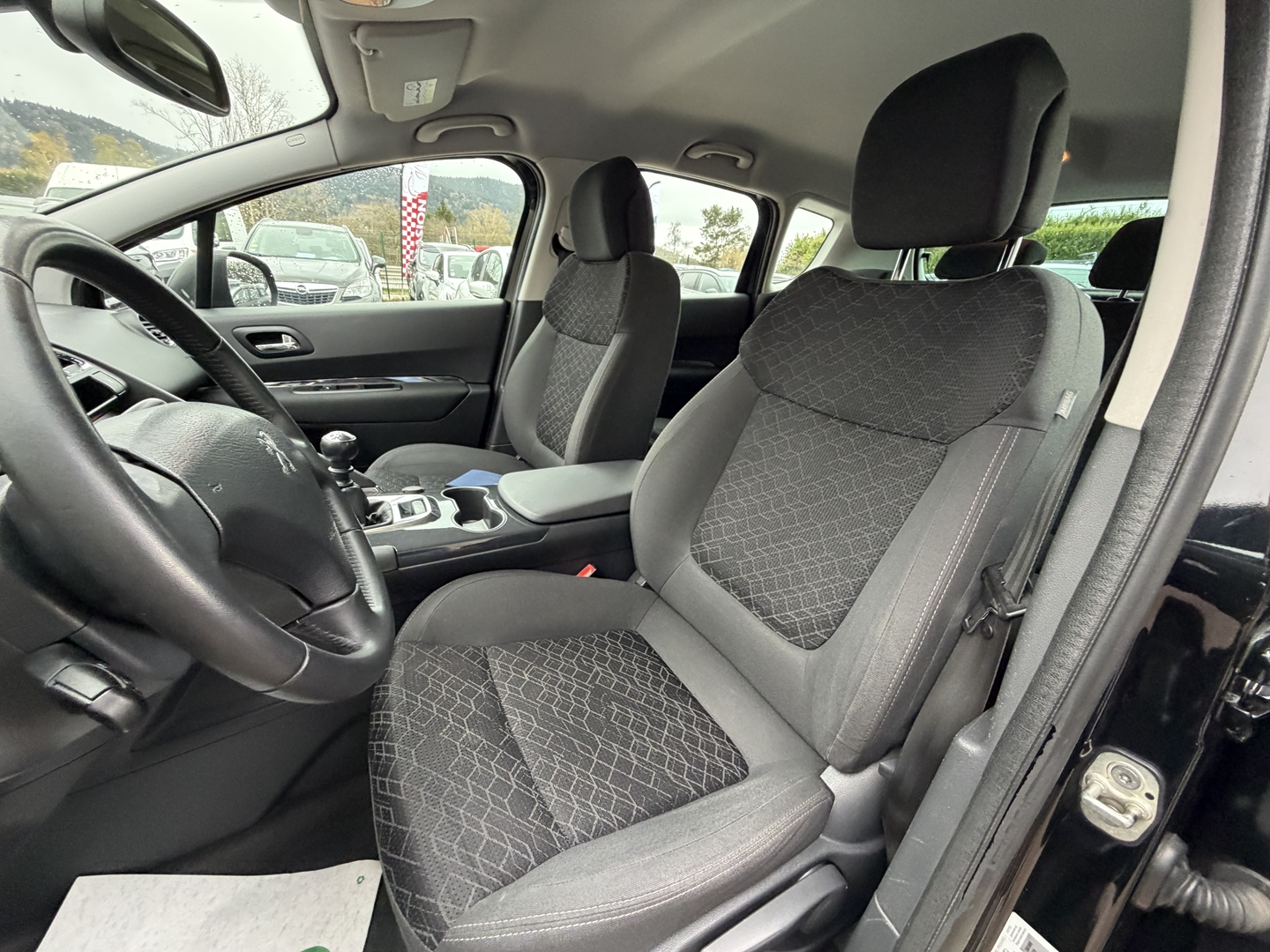 Peugeot 3008 1.6 HDI115 FAP ACTIVE