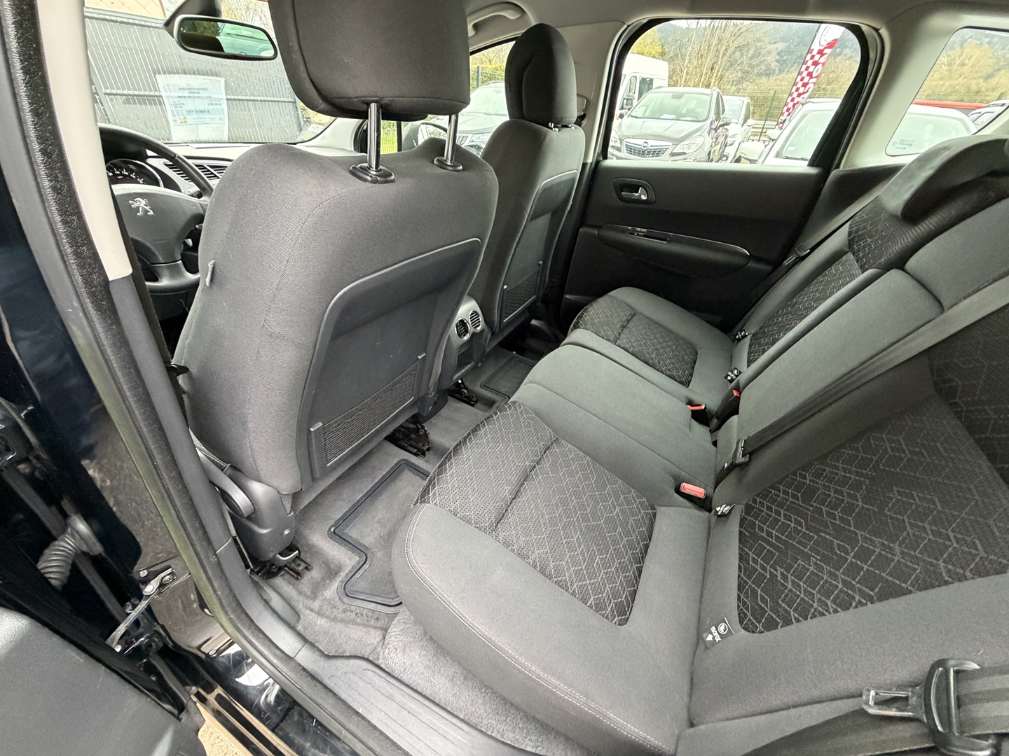 Peugeot 3008 1.6 HDI115 FAP ACTIVE