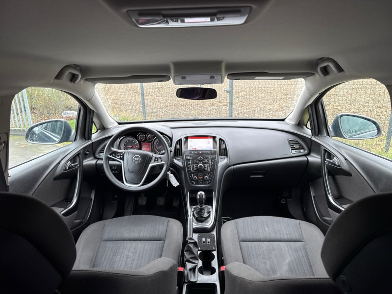 Opel ASTRA SPORTS TOURER 1.6 TURBO 115CH COSMO * 85.000KM * 2015 * 1ERE MAIN