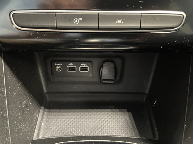 Renault MEGANE IV / A PARTIR DE 150,30/MOIS* / 1.5 BLUE DCI 115CH BUSINESS EDC