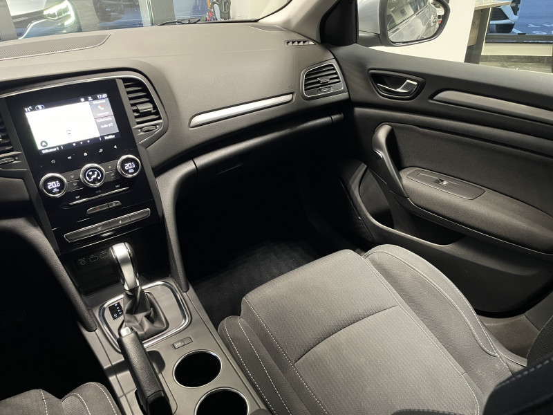 Renault MEGANE IV / A PARTIR DE 169,78/MOIS* / 1.5 BLUE DCI 115CH BUSINESS EDC