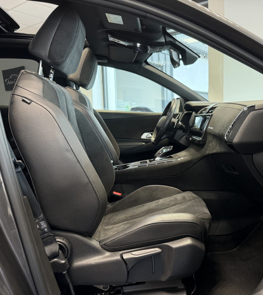 Ds DS 7 CROSSBACK / A PARTIR DE 310,74/MOIS* / E-TENSE 4X4 300CH PERFORMANCE LINE