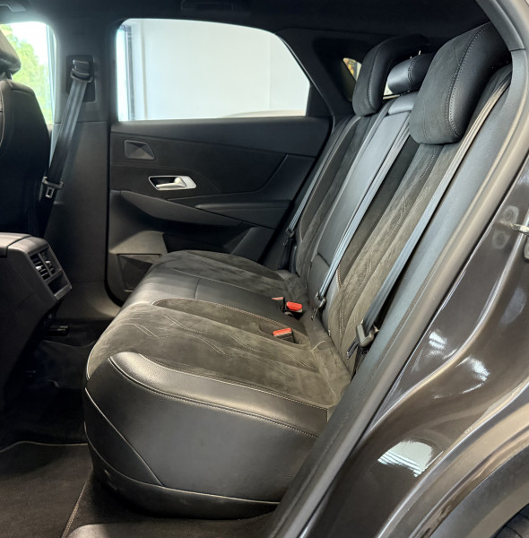 Ds DS 7 CROSSBACK / A PARTIR DE 310,74/MOIS* / E-TENSE 4X4 300CH PERFORMANCE LINE