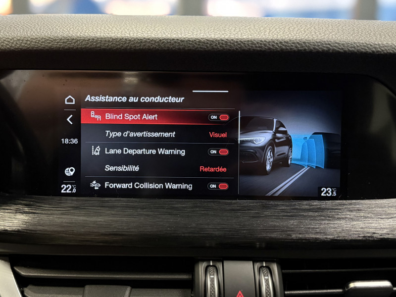 Alfa Romeo STELVIO 2.2 DIESEL 160CH SUPER AT8 MY22