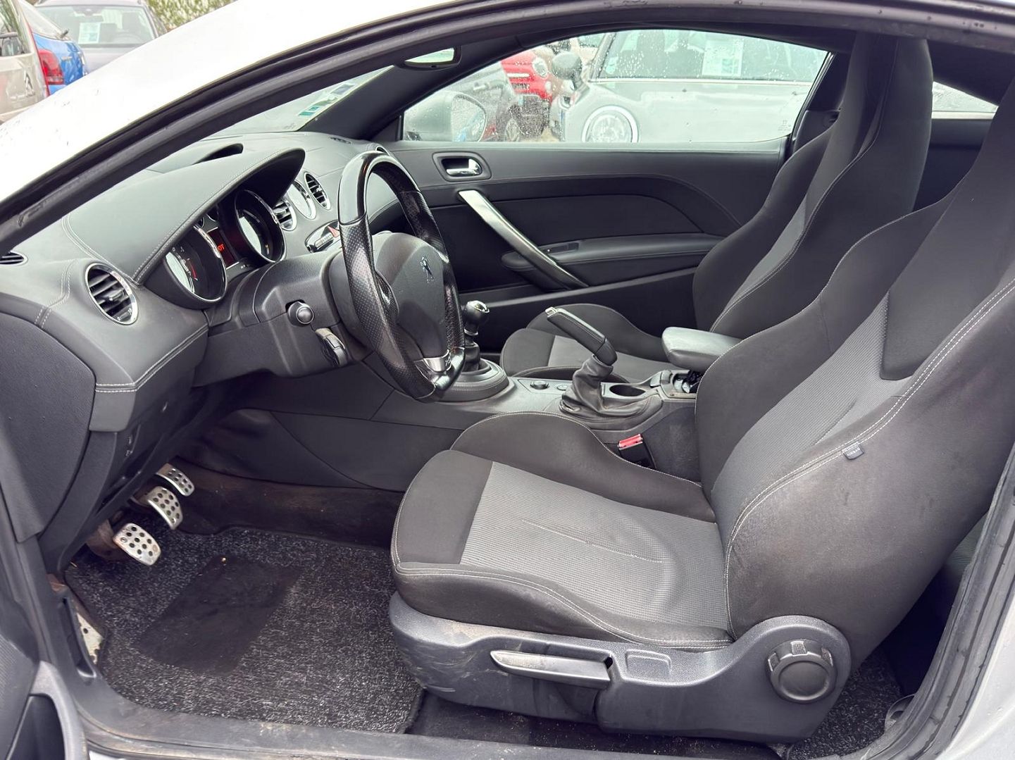Peugeot RCZ 1.6 THP 16V 200CH