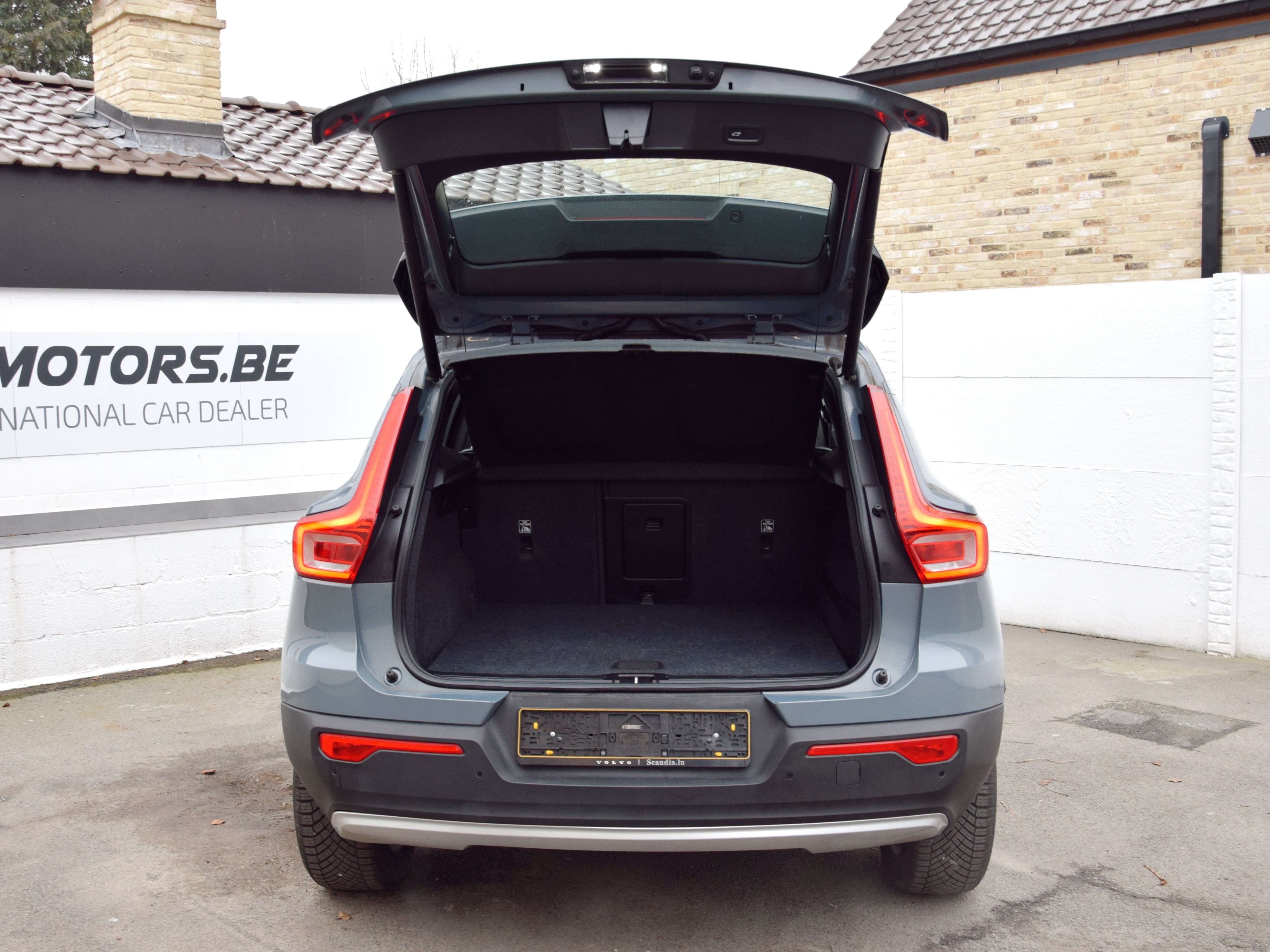 Volvo XC40 XC40 2.0 D3 AWD Momentum Pro Geartronic