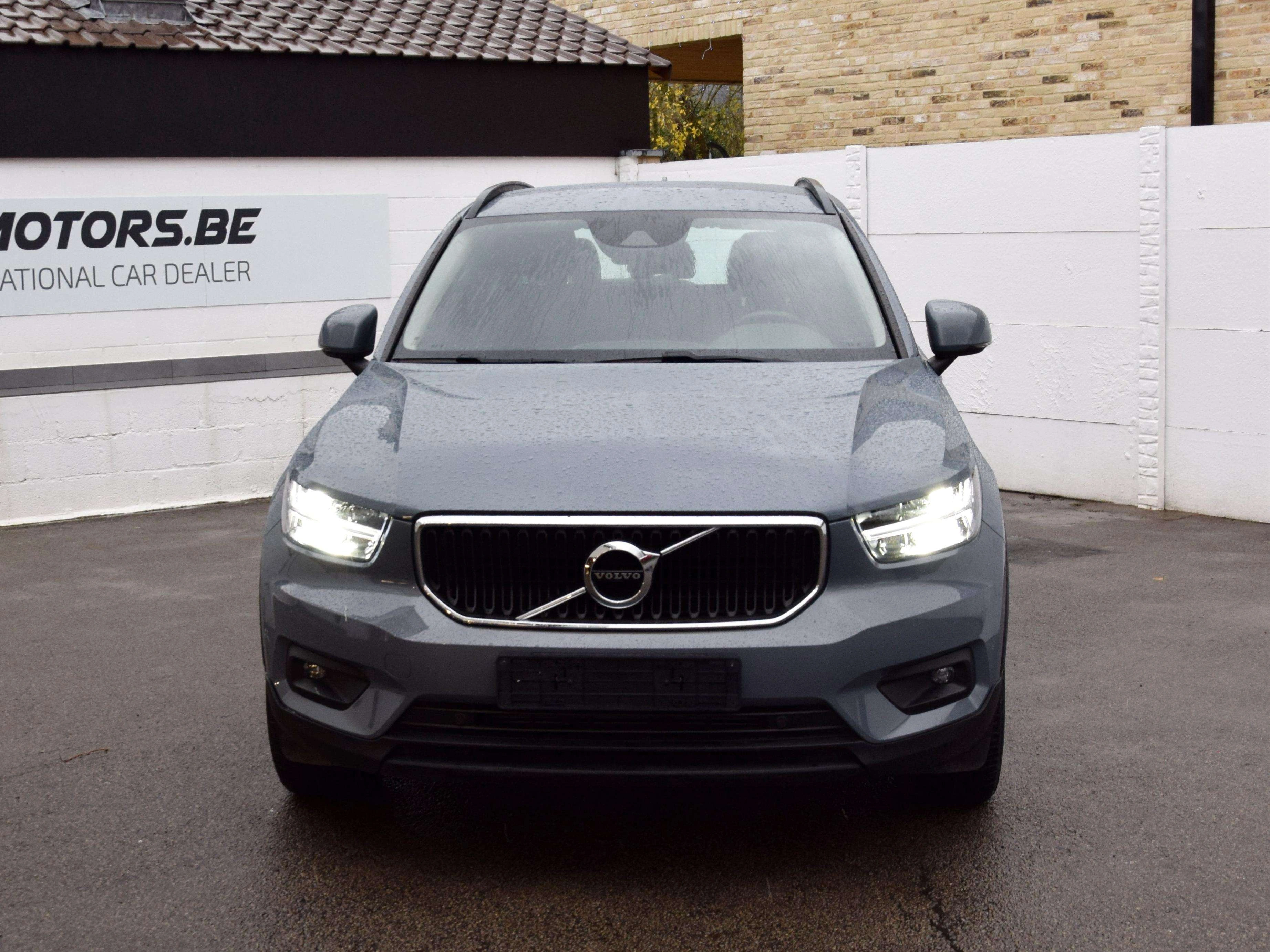 Volvo XC40 XC40 2.0 D3 AWD Momentum Pro Geartronic