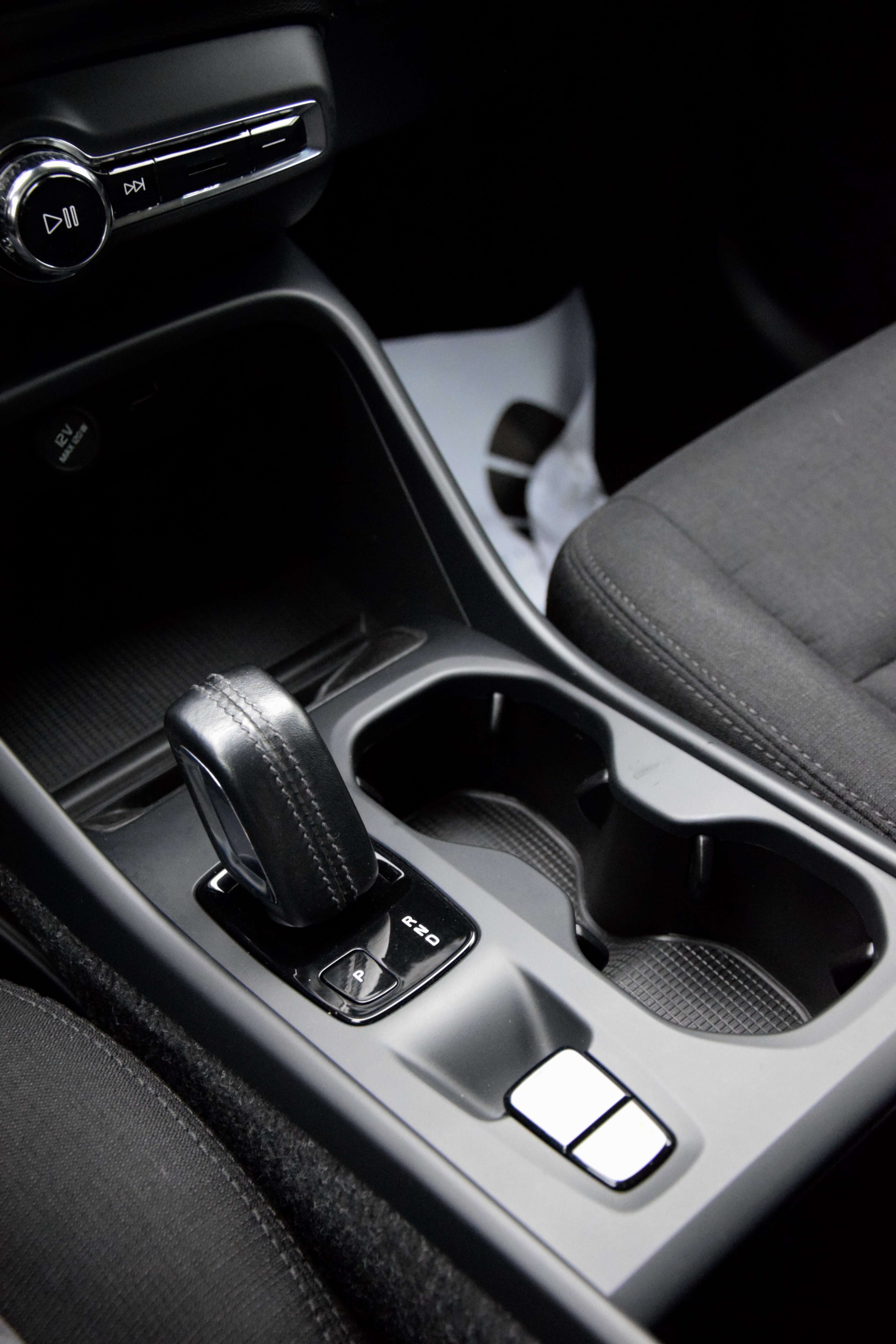 Volvo XC40 XC40 2.0 D3 AWD Momentum Pro Geartronic
