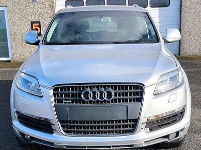 Audi Q7 3.0 tdi tiptronic