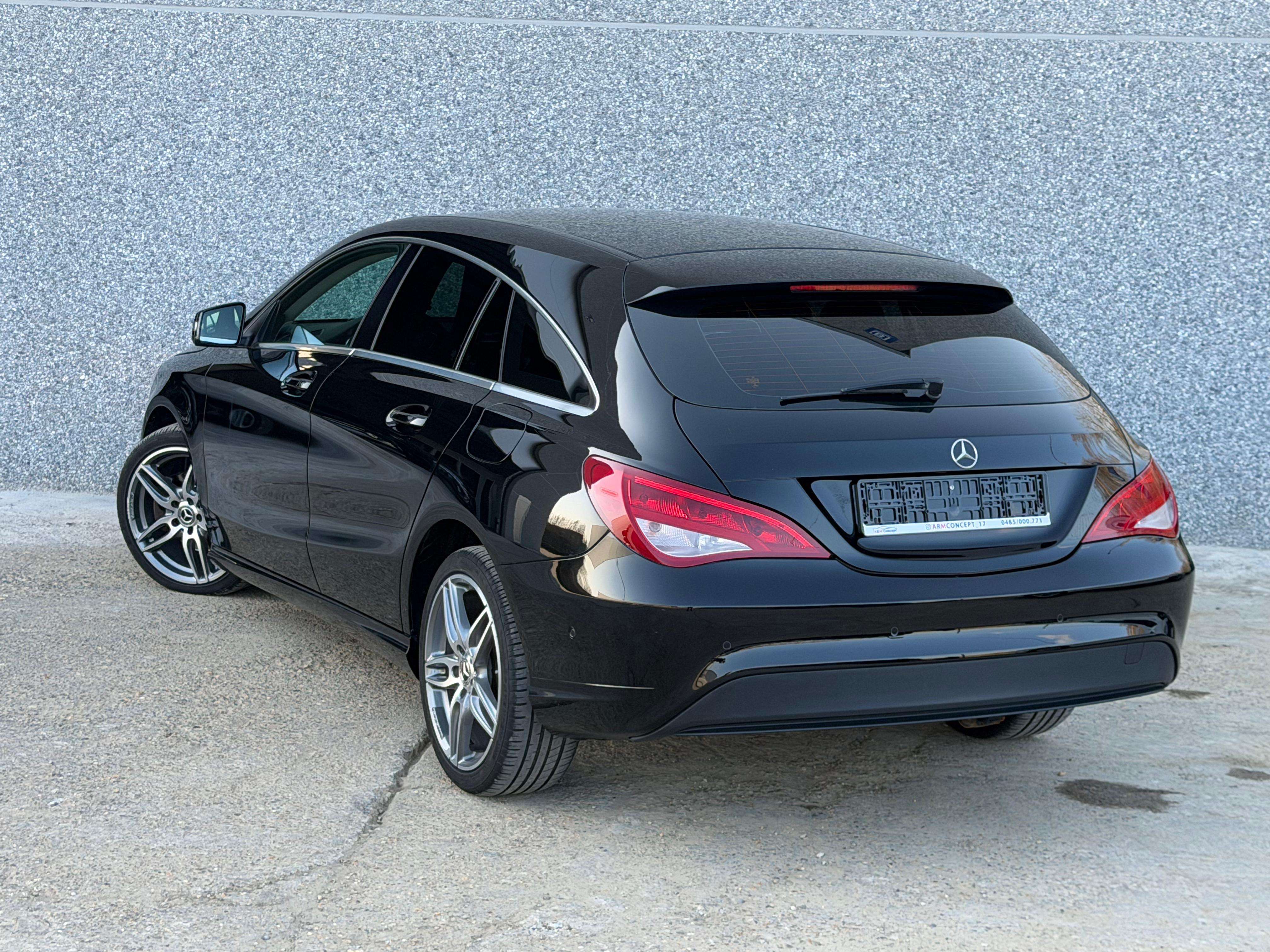 Mercedes-Benz CLA 180 CLA 180d break  Diesel 10/2017 GARANTIE 12 Mois