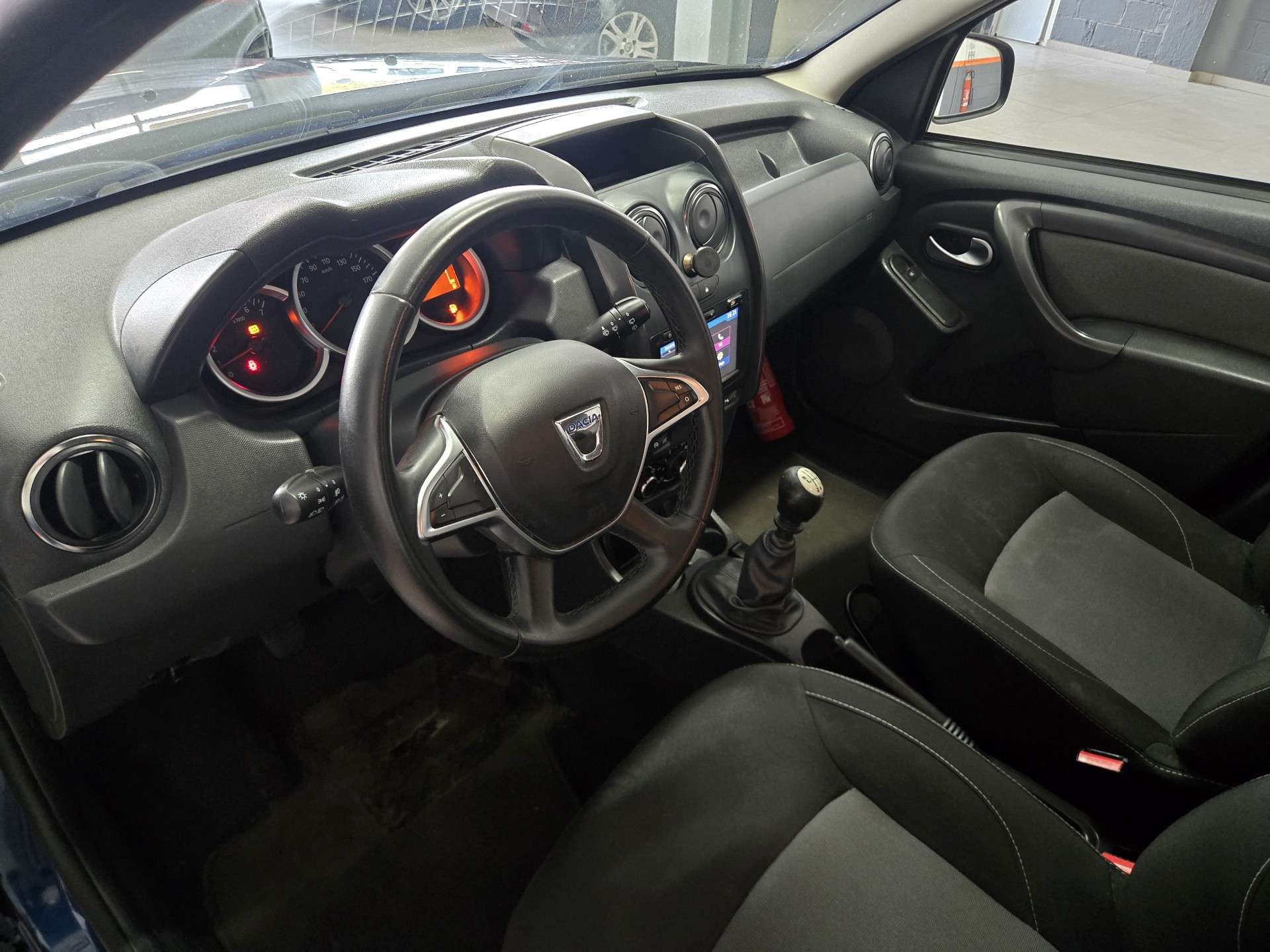 Dacia Duster *CLIM*NAVI*RADAR*JANTES*VENTE EXPORT !!!