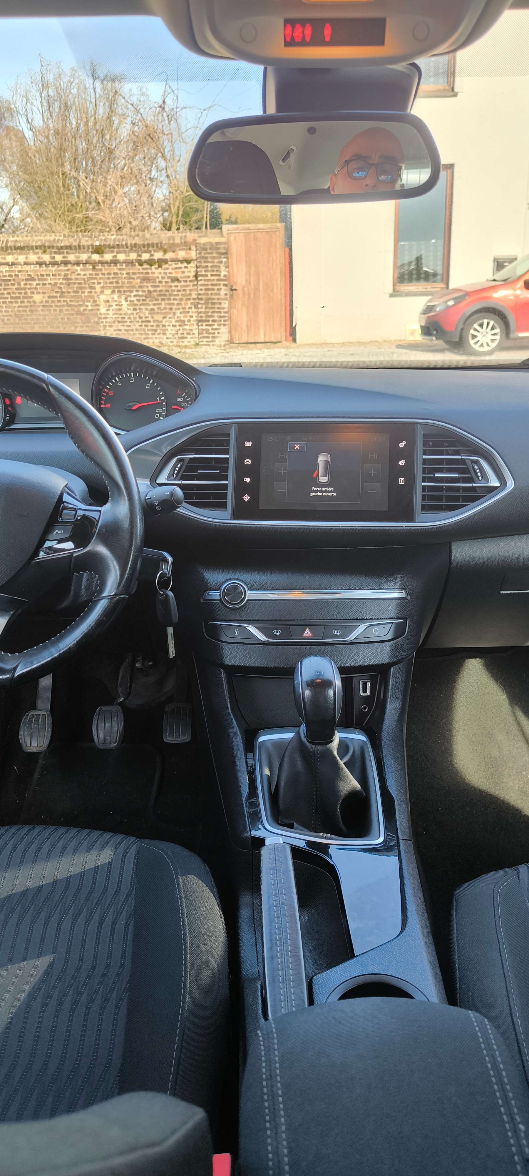 Peugeot 308 Peugeot 308 1600 HDi break 2016 145000 km