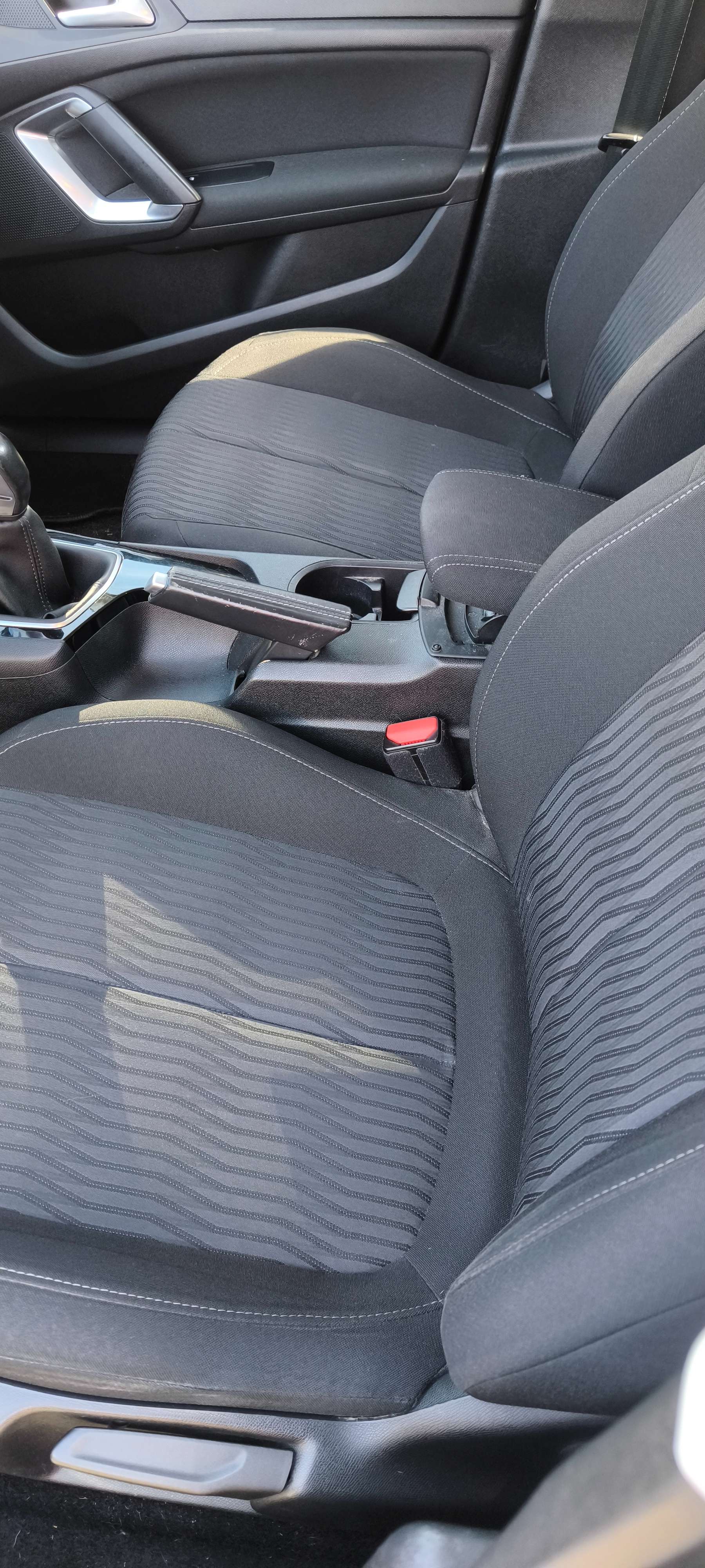 Peugeot 308 Peugeot 308 1600 HDi break 2016 145000 km