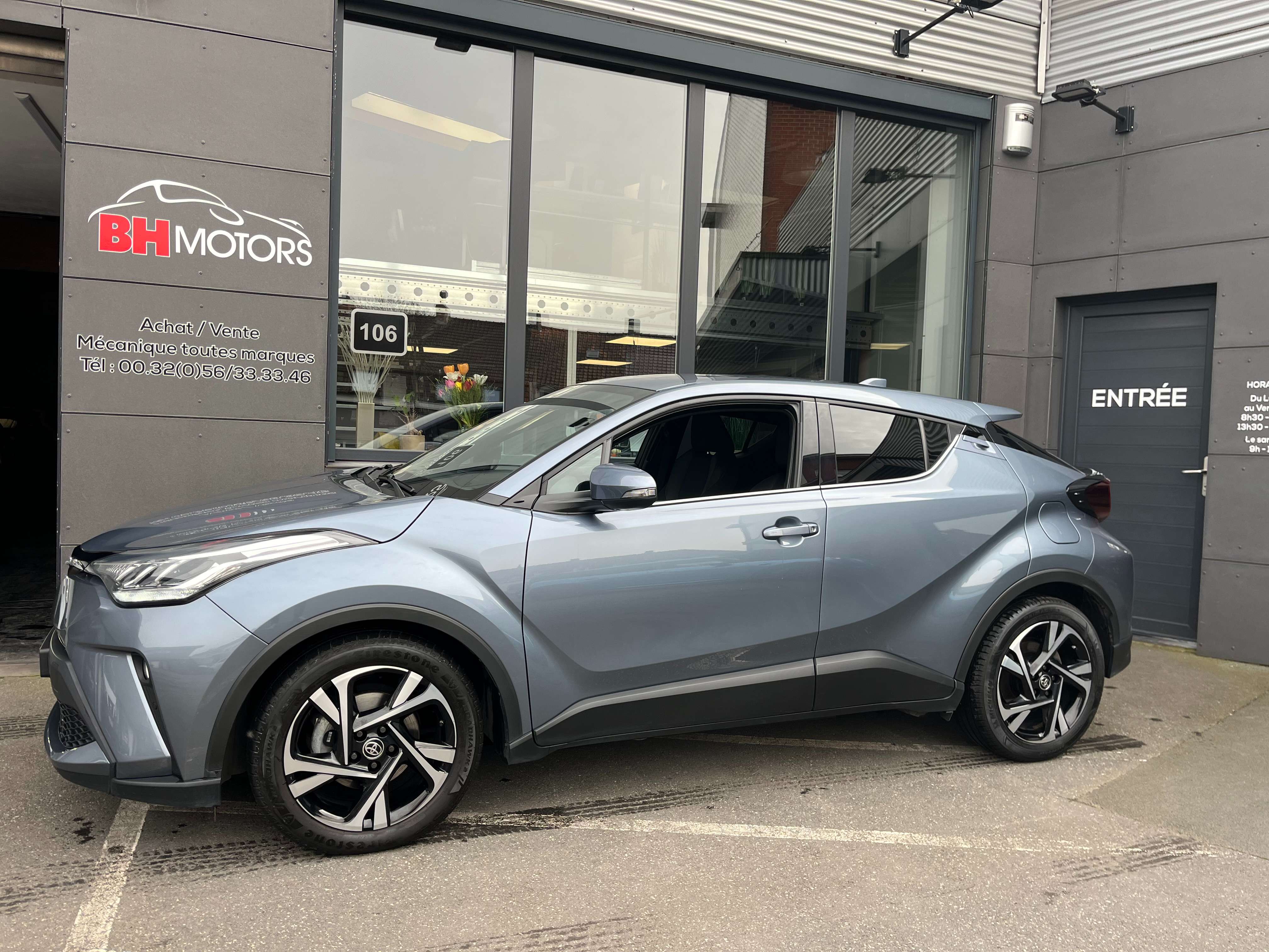 Toyota C-HR C-HR Hybrid 1.8i VVT-i C-Lub Mono-Tone E-CVT