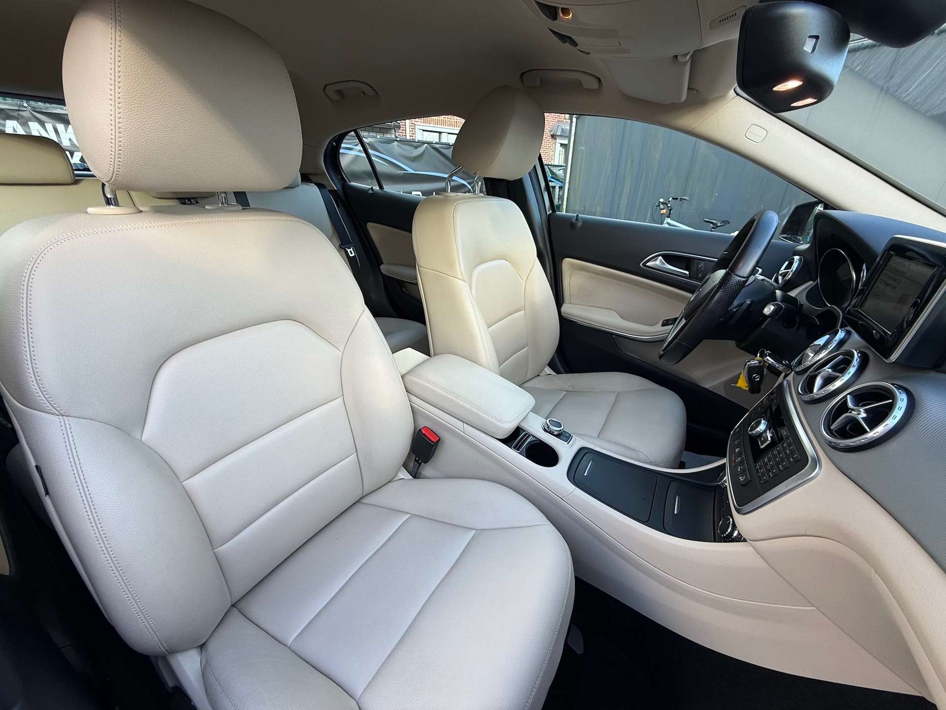 Mercedes-Benz GLA 200 GLA 200 d 4-Matic, Automaat, Xenon + 12m Garantie