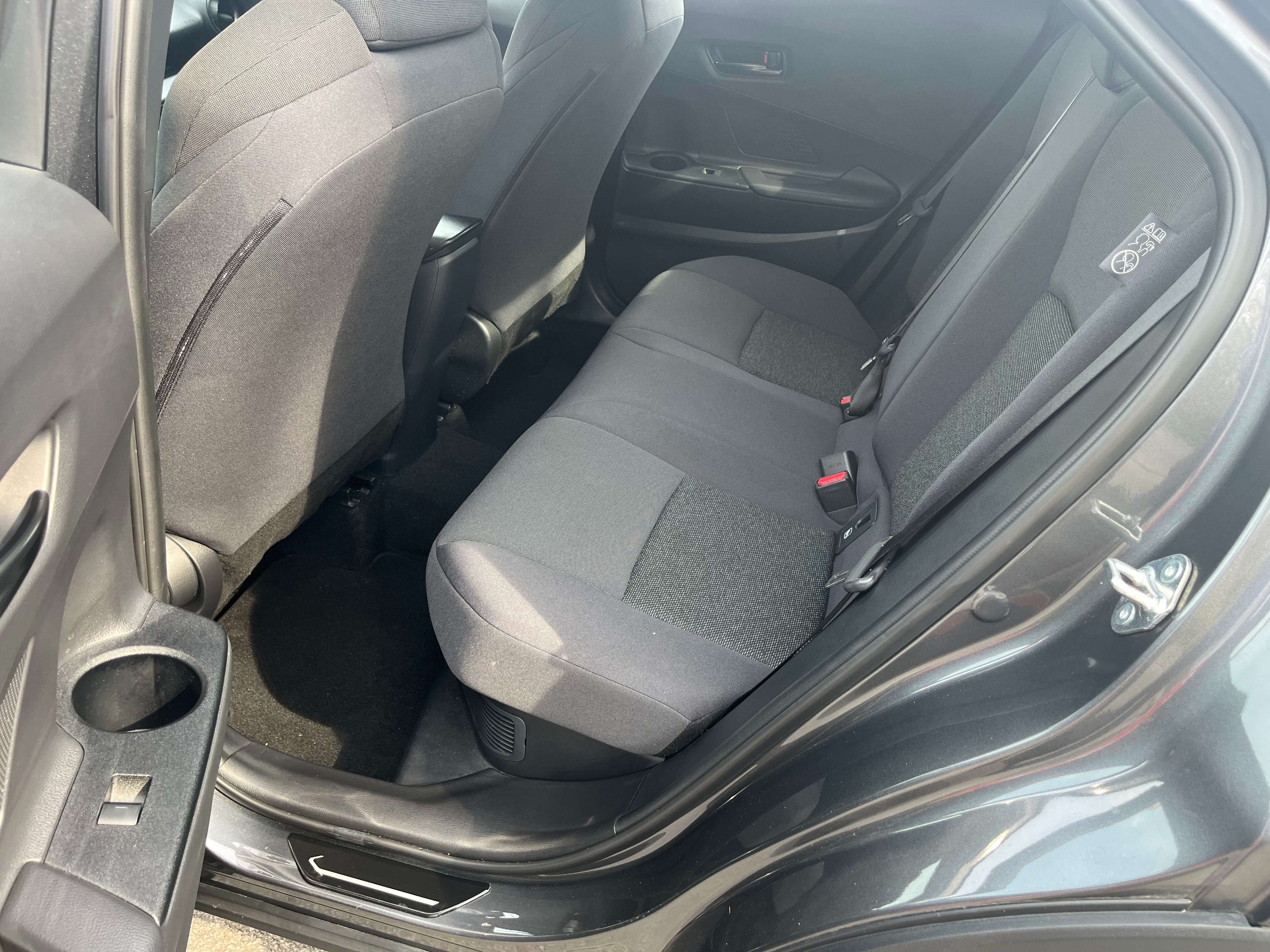 Toyota C-HR Hybrid  HEV 2.0- 21.900€+BTW/TVA
