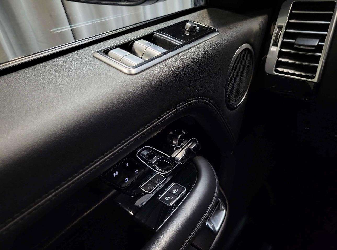 Land Rover Range Rover Range Rover 3.0 TDV6 Vogue