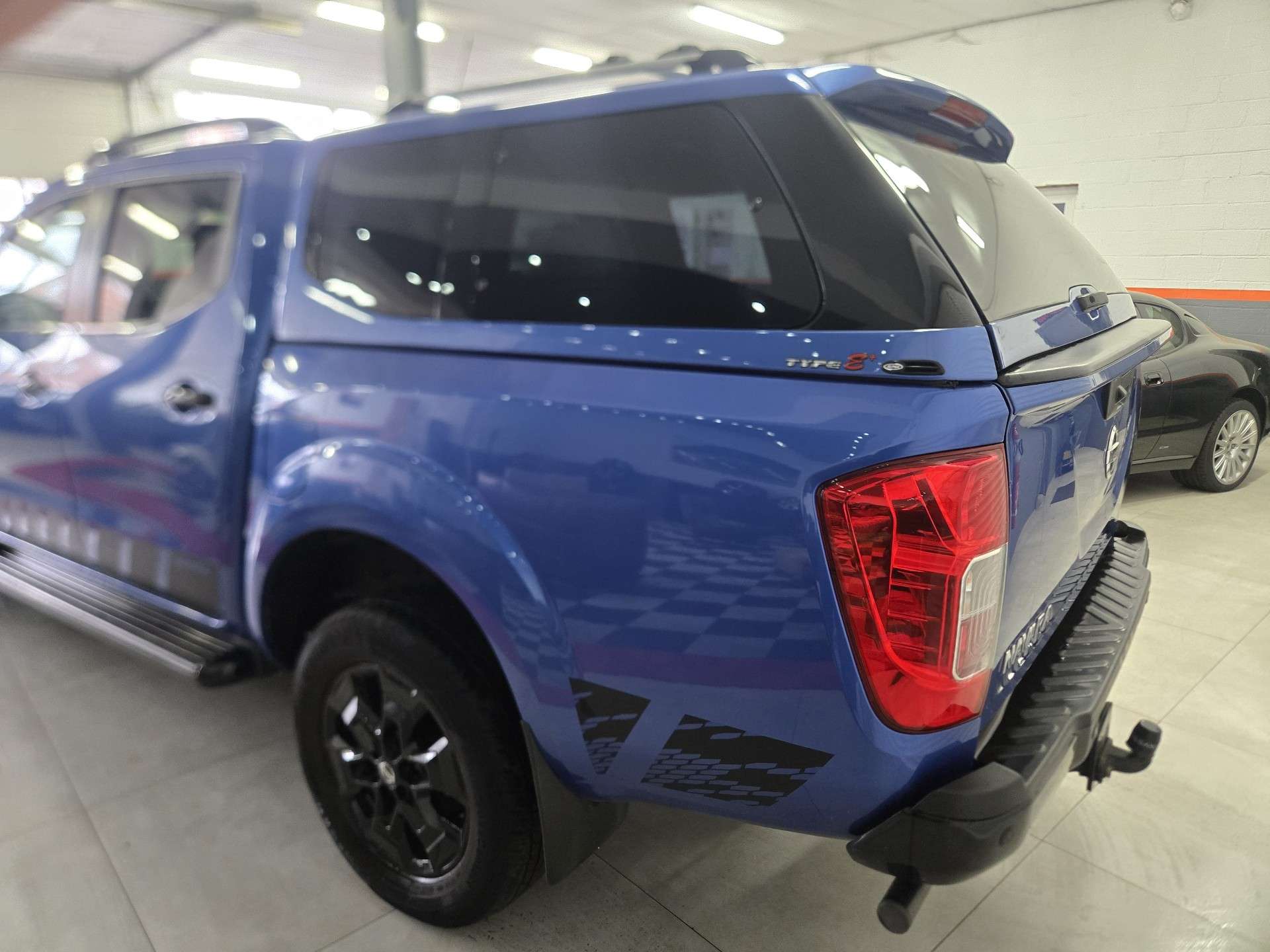 Nissan Navara *N-GUARD*HARD TOP*NAVI*CAMERA360°CUIR*TOE*BT AUTO*