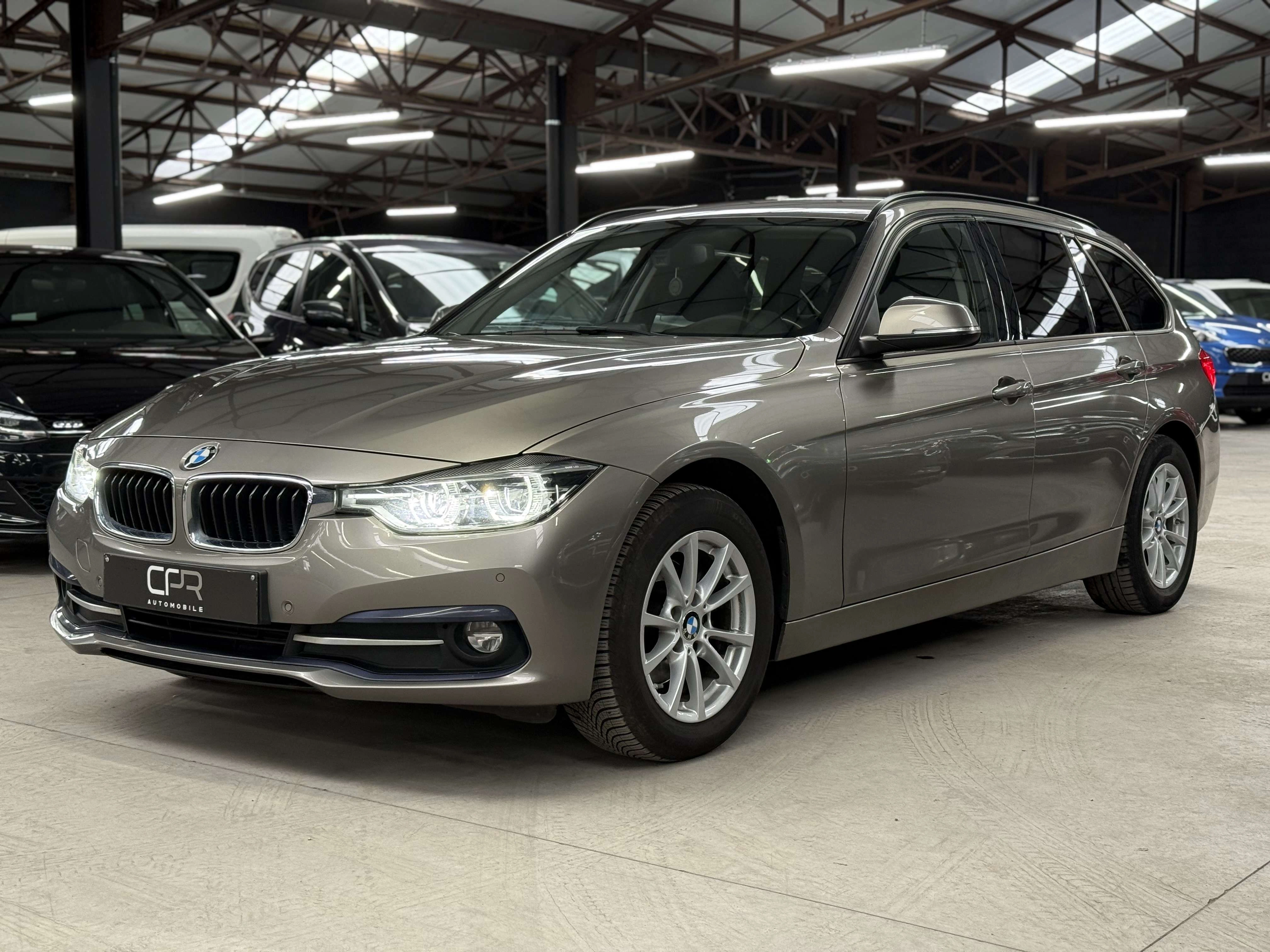 BMW 318 Touring 318 d * 12/2016 * GPS * LED * GARANTIE