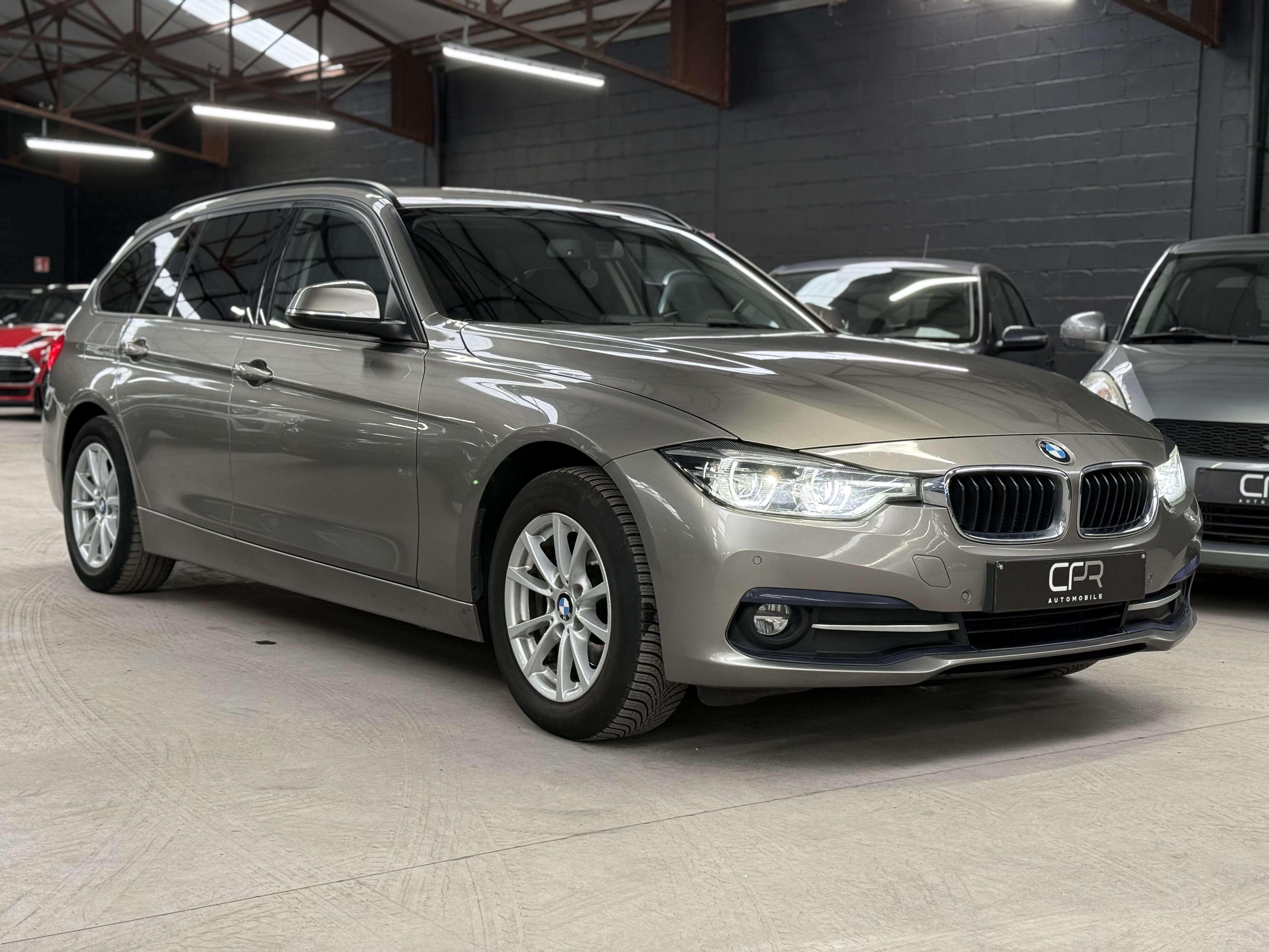 BMW 318 Touring 318 d * 12/2016 * GPS * LED * GARANTIE
