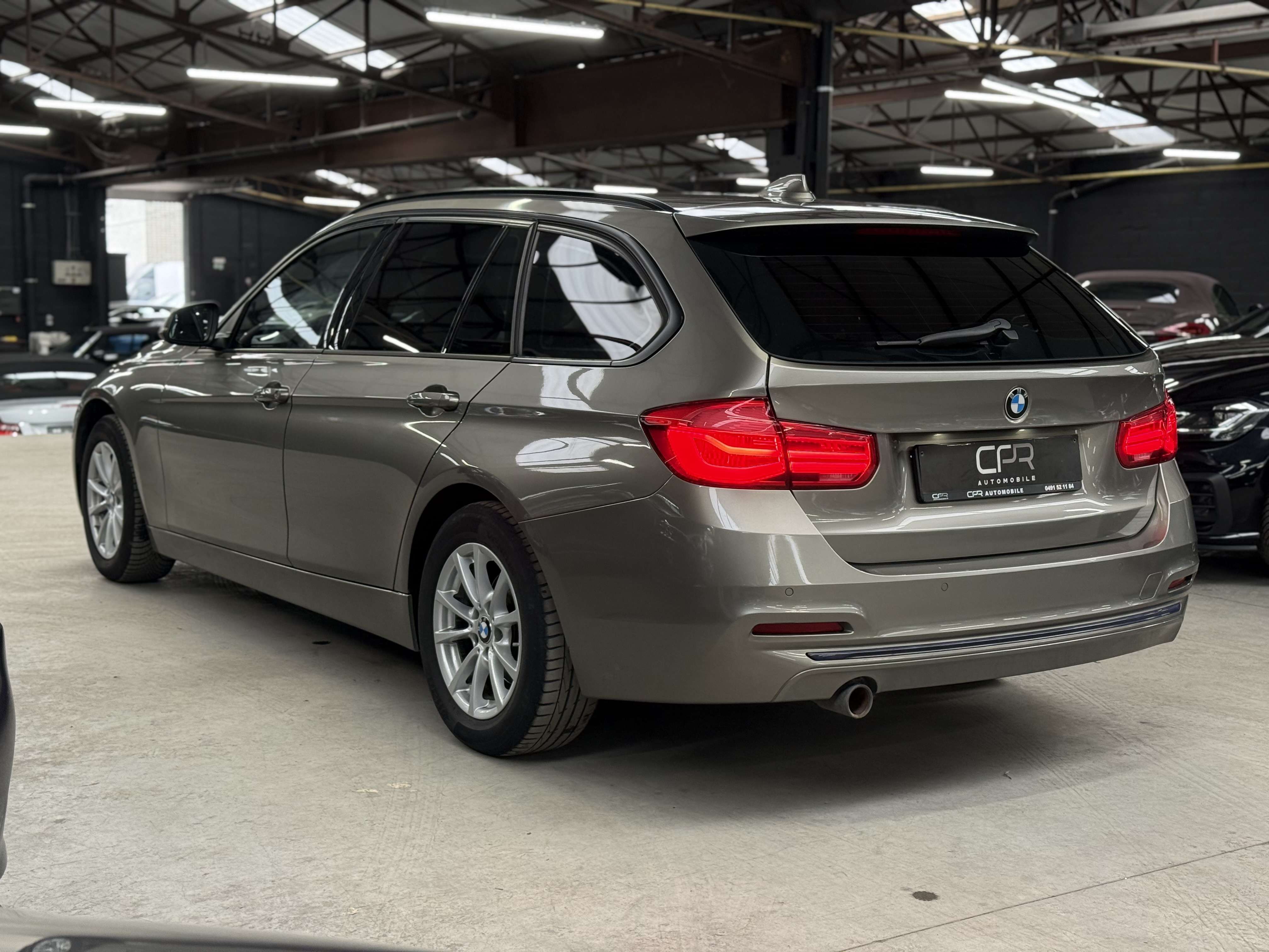 BMW 318 Touring 318 d * 12/2016 * GPS * LED * GARANTIE