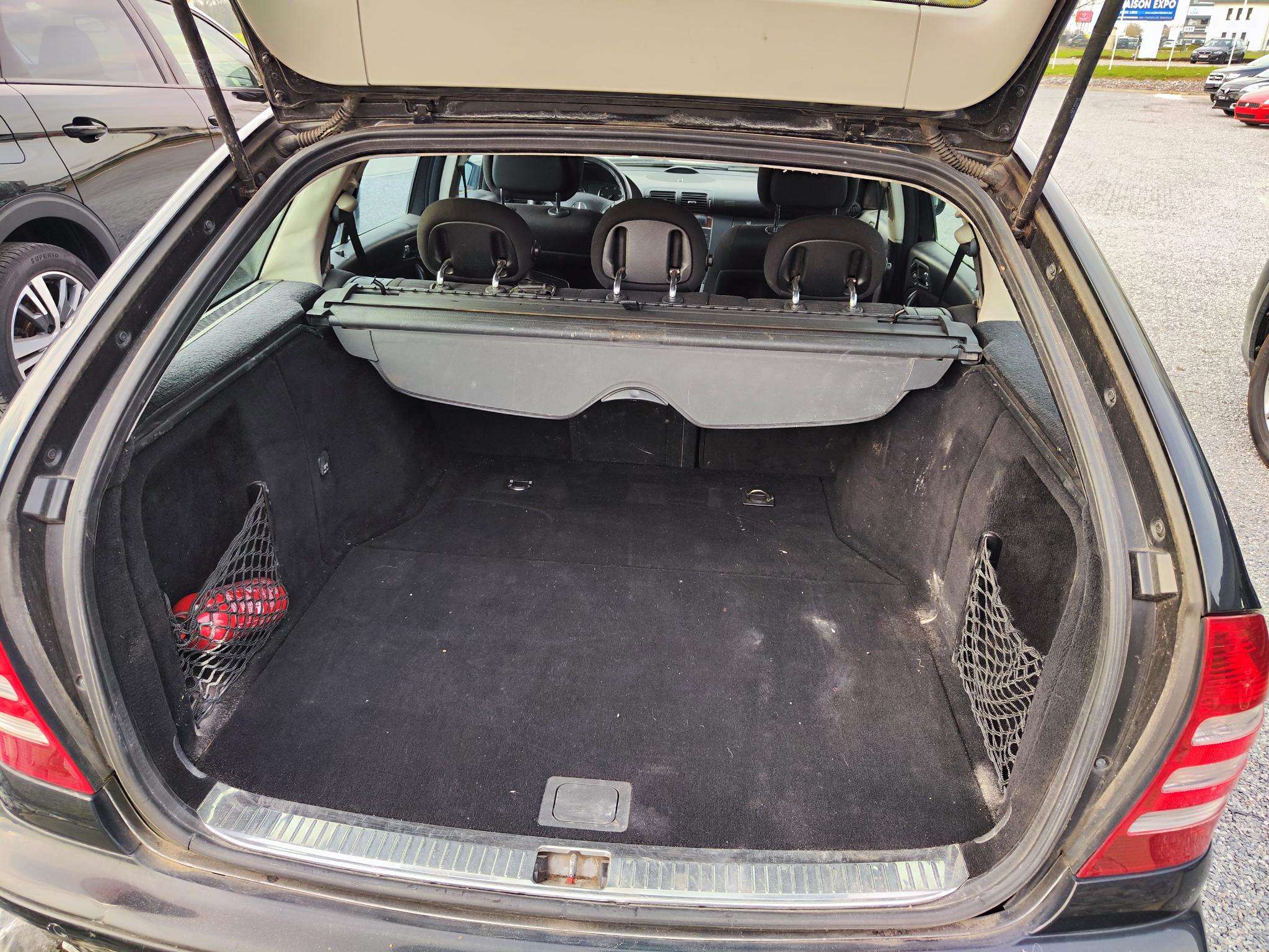 Mercedes-Benz C 220 C 220 CDI Elegance (EURO 4)