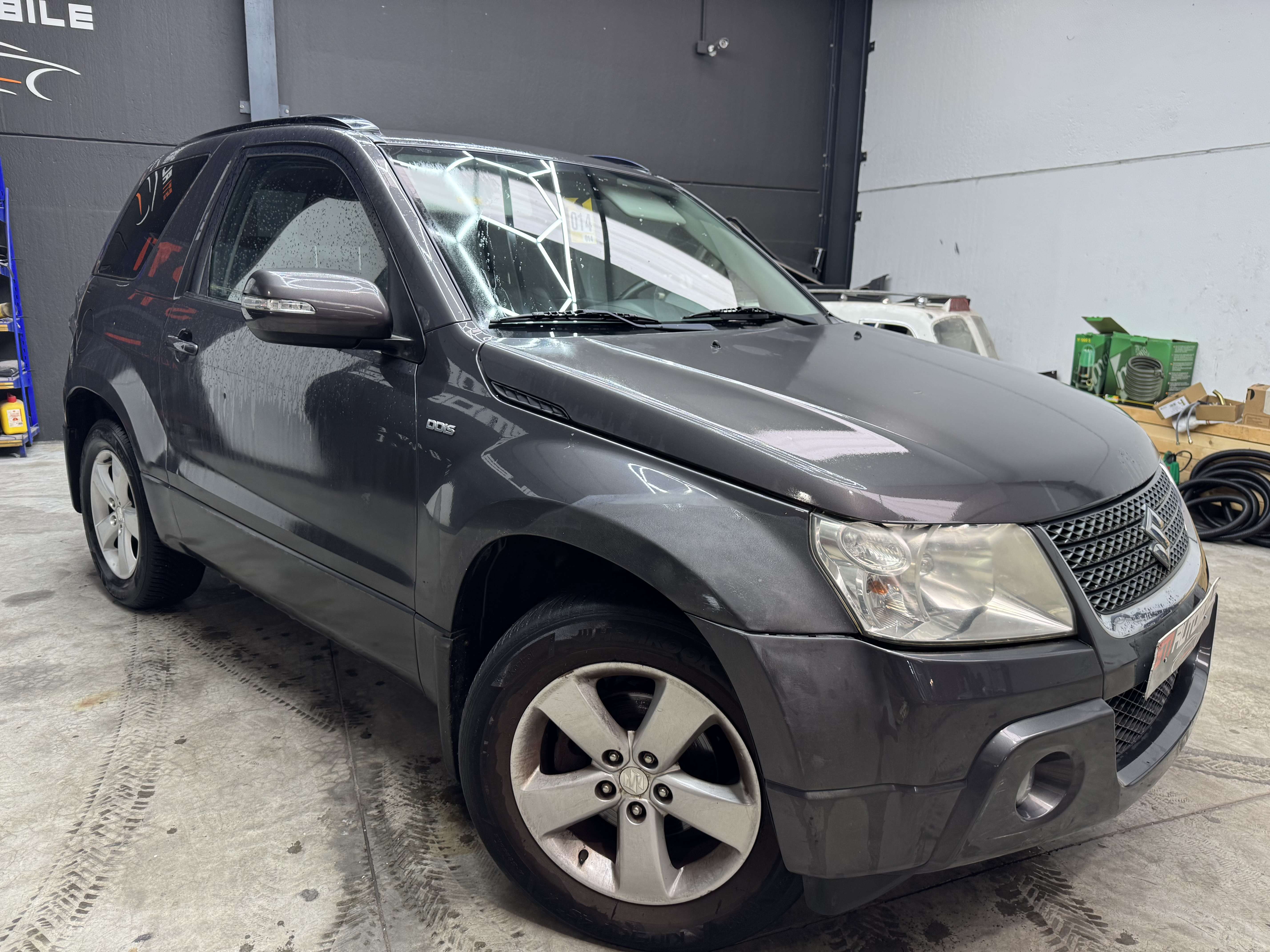 Suzuki Grand Vitara 1.9 DDis ***MARCHAND OU EXPORT  **