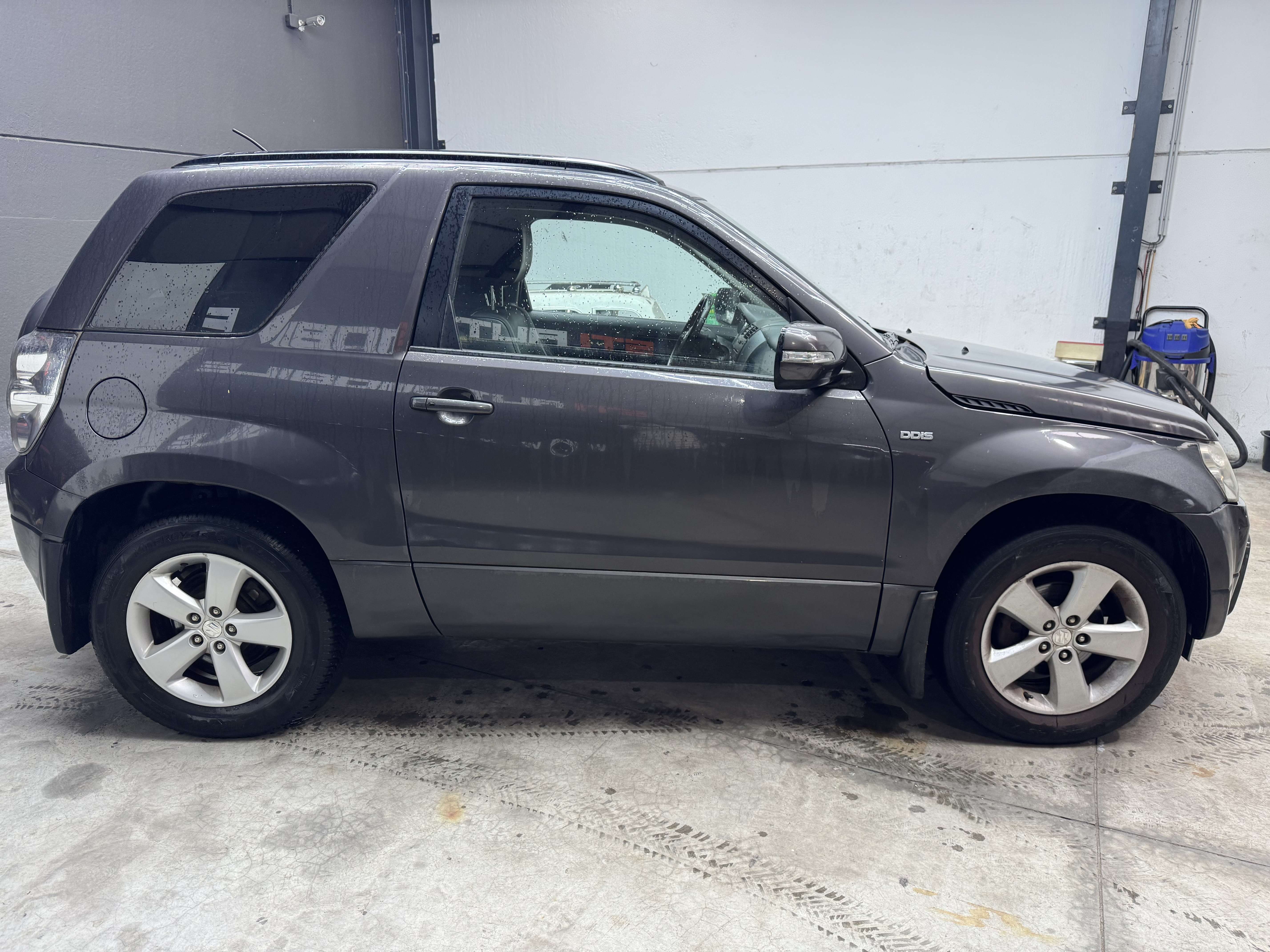 Suzuki Grand Vitara 1.9 DDis ***MARCHAND OU EXPORT  **
