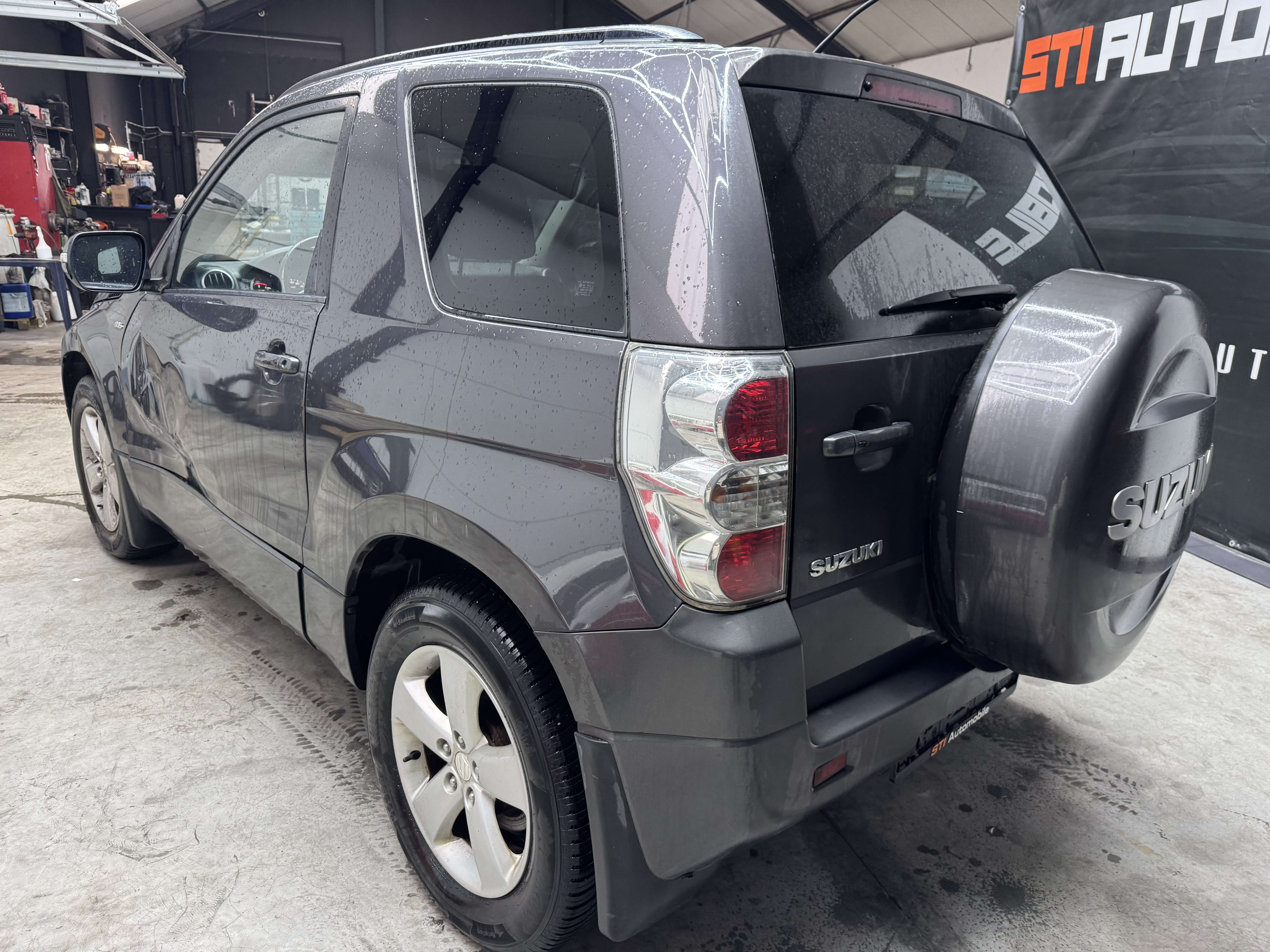 Suzuki Grand Vitara 1.9 DDis ***MARCHAND OU EXPORT  **