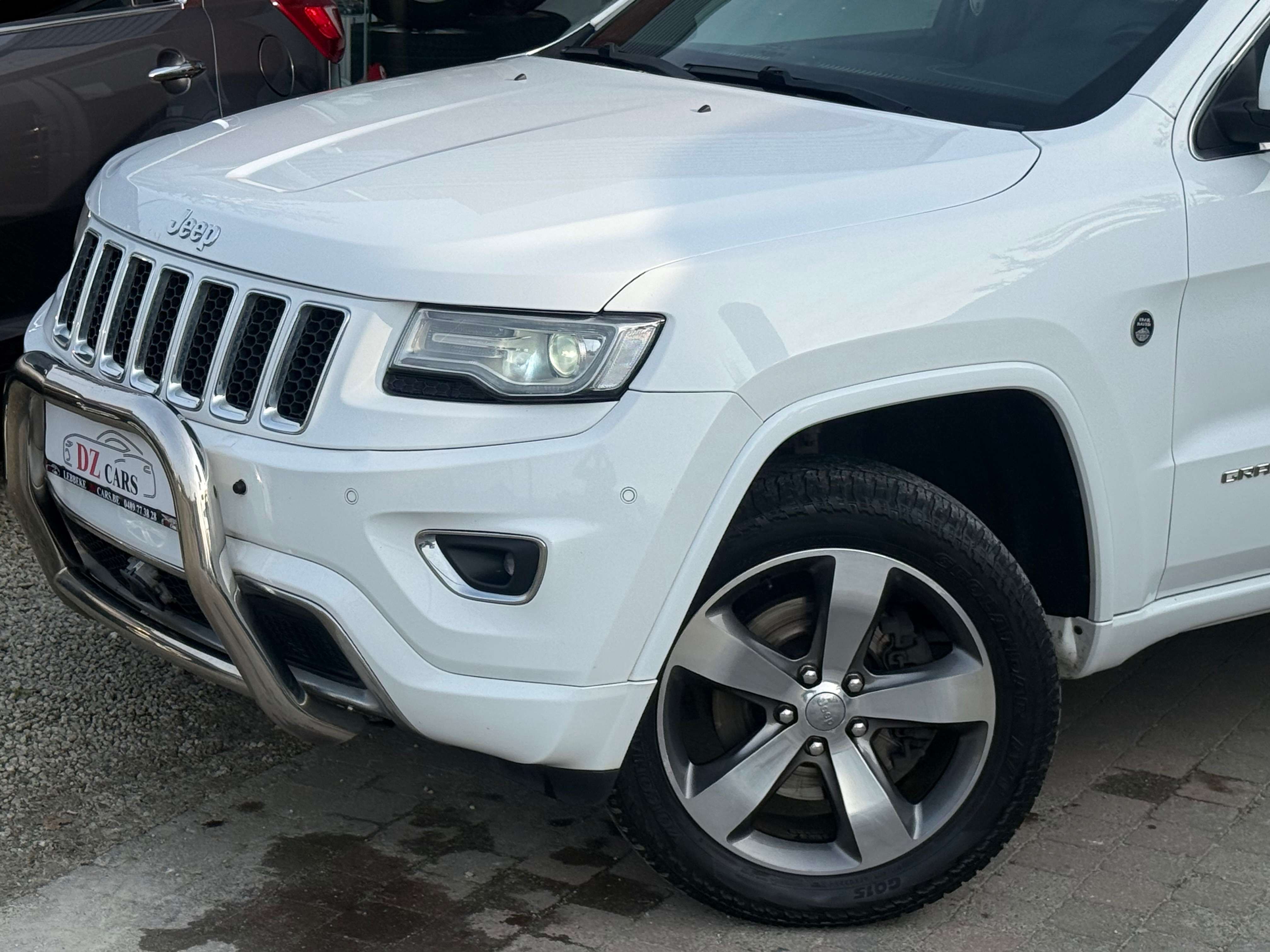 Jeep Grand Cherokee OVERLAND 3.0D 250PK |✅KEY LESS | CAMERA | OPEN DAK