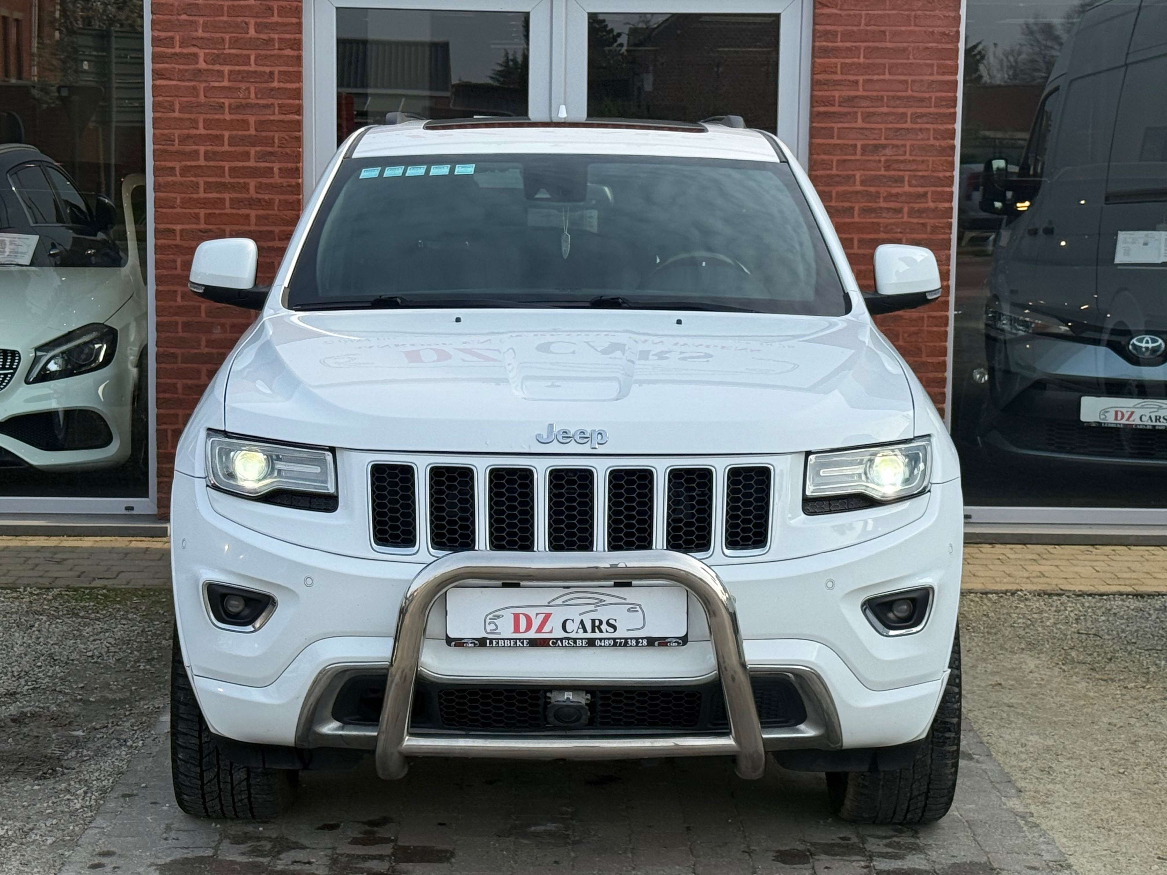 Jeep Grand Cherokee OVERLAND 3.0D 250PK |✅KEY LESS | CAMERA | OPEN DAK