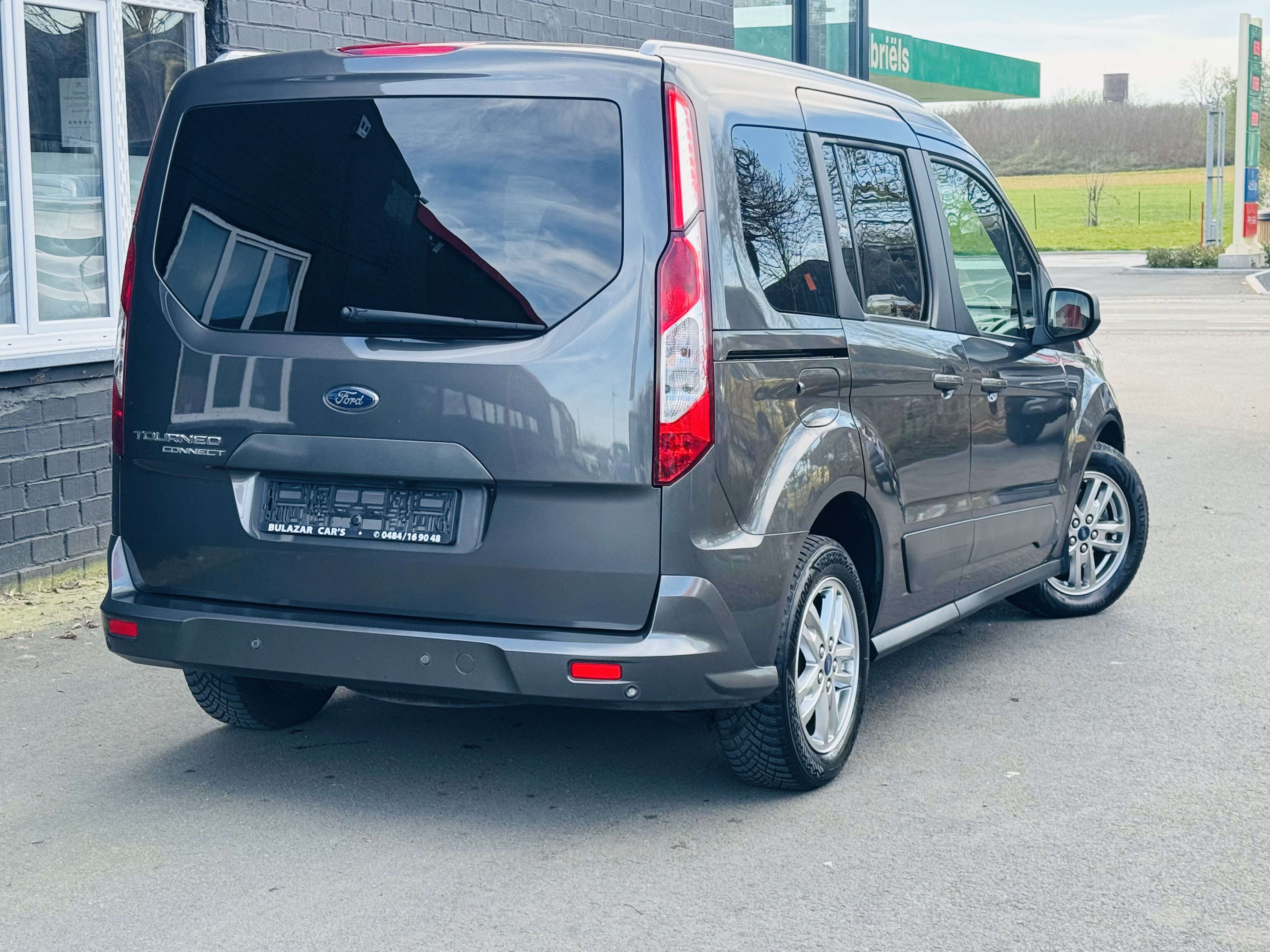 Ford Tourneo Connect 1.5 TDCi Titanium GARANTI ECRAN CAMERA CLIM