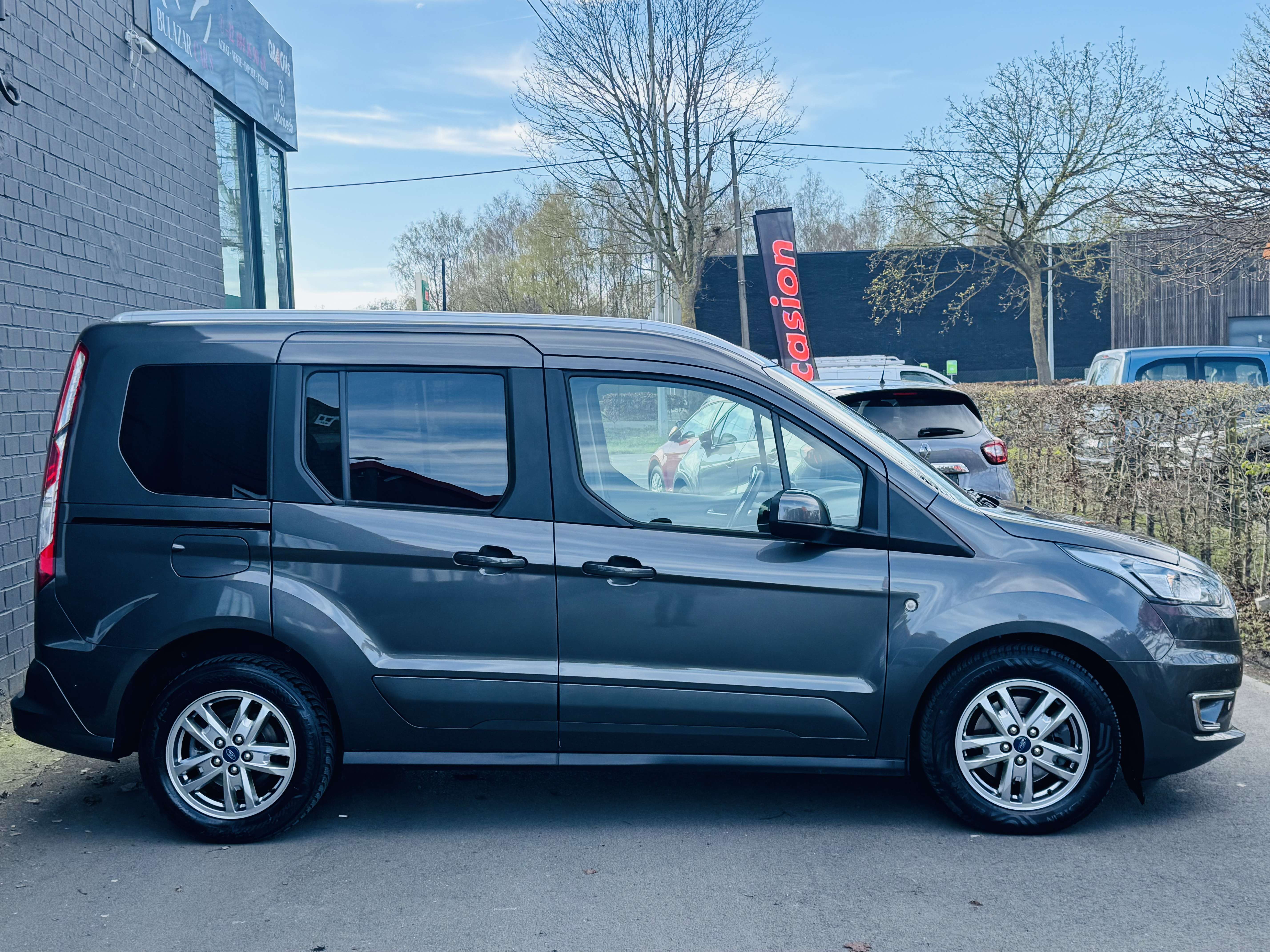 Ford Tourneo Connect 1.5 TDCi Titanium GARANTI ECRAN CAMERA CLIM