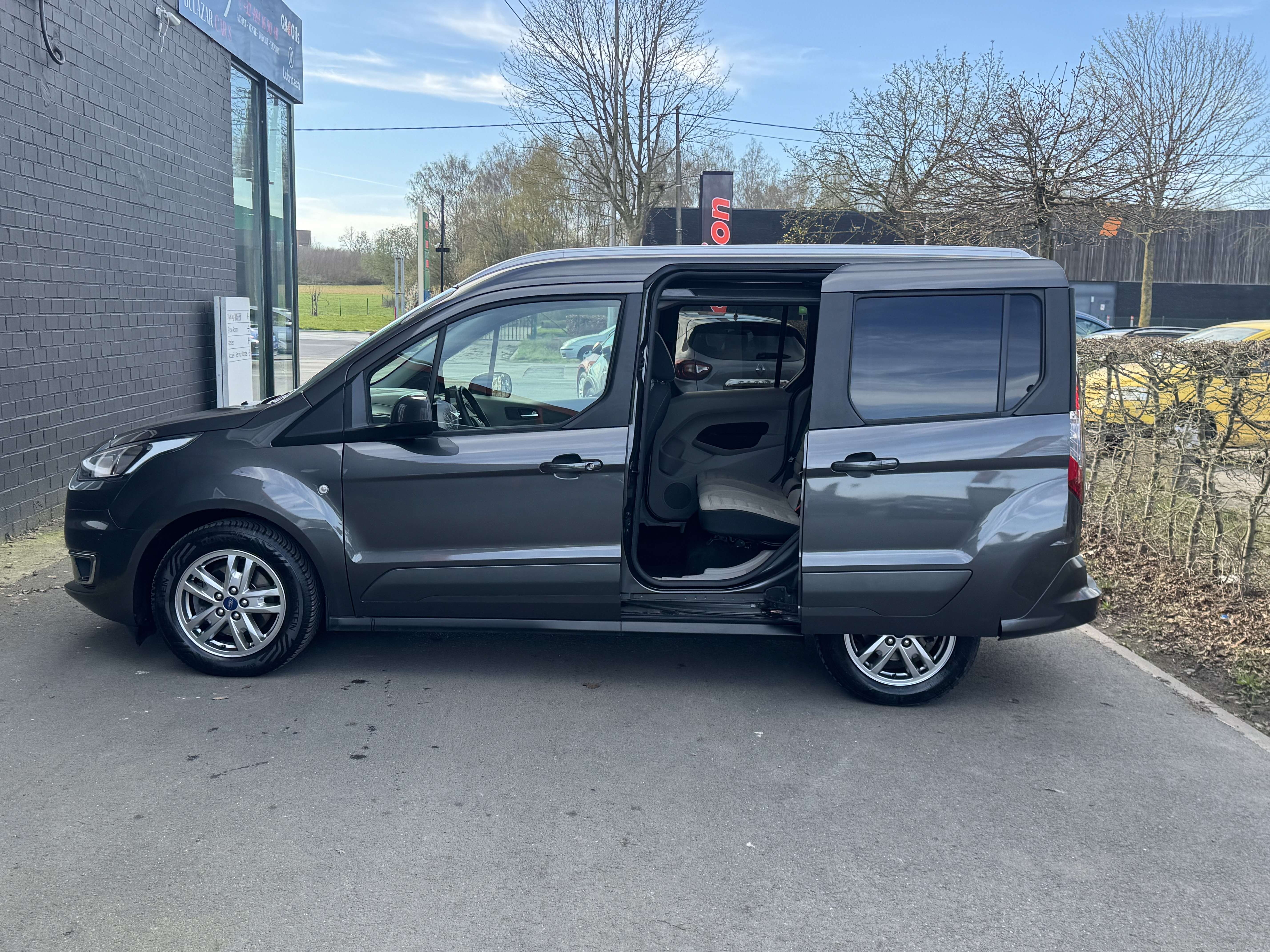 Ford Tourneo Connect 1.5 TDCi Titanium GARANTI ECRAN CAMERA CLIM