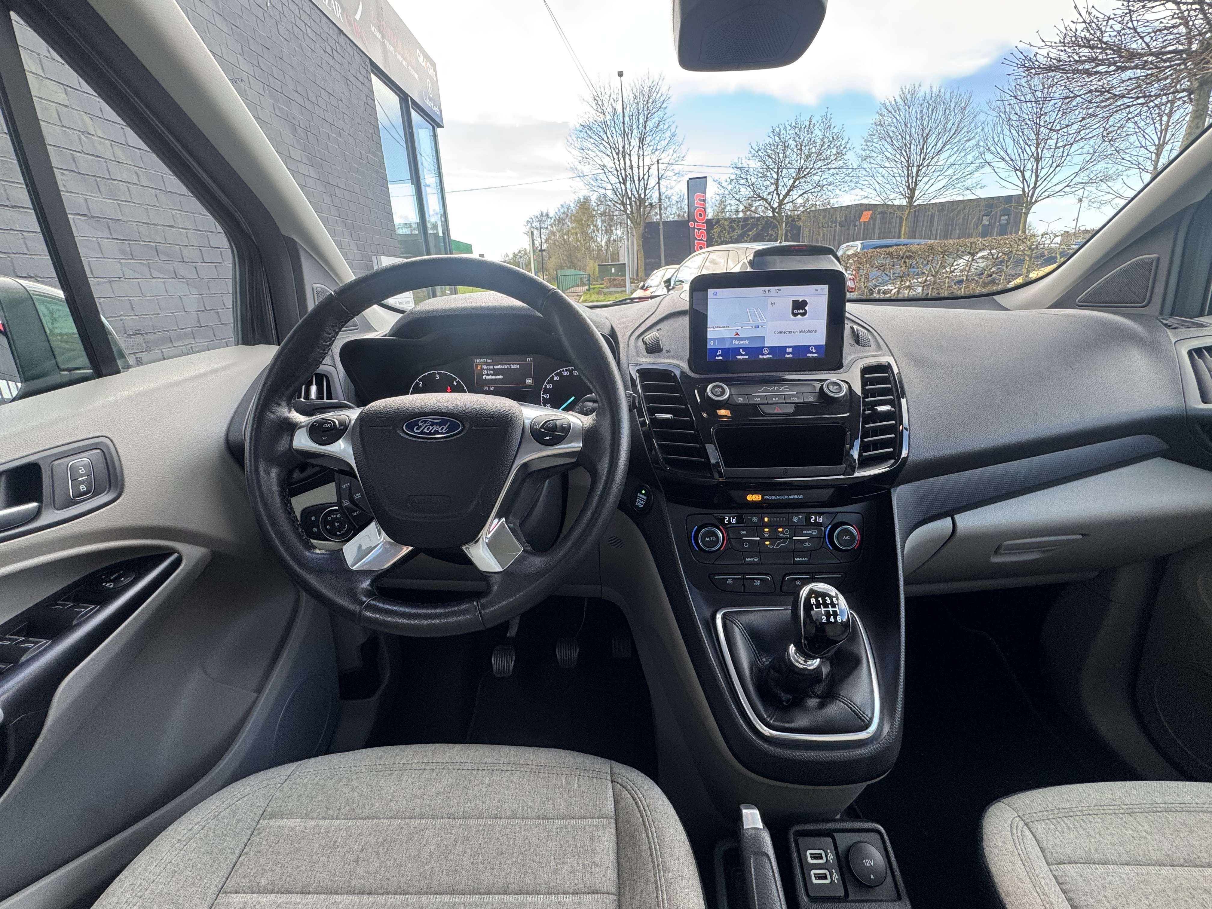 Ford Tourneo Connect 1.5 TDCi Titanium GARANTI ECRAN CAMERA CLIM
