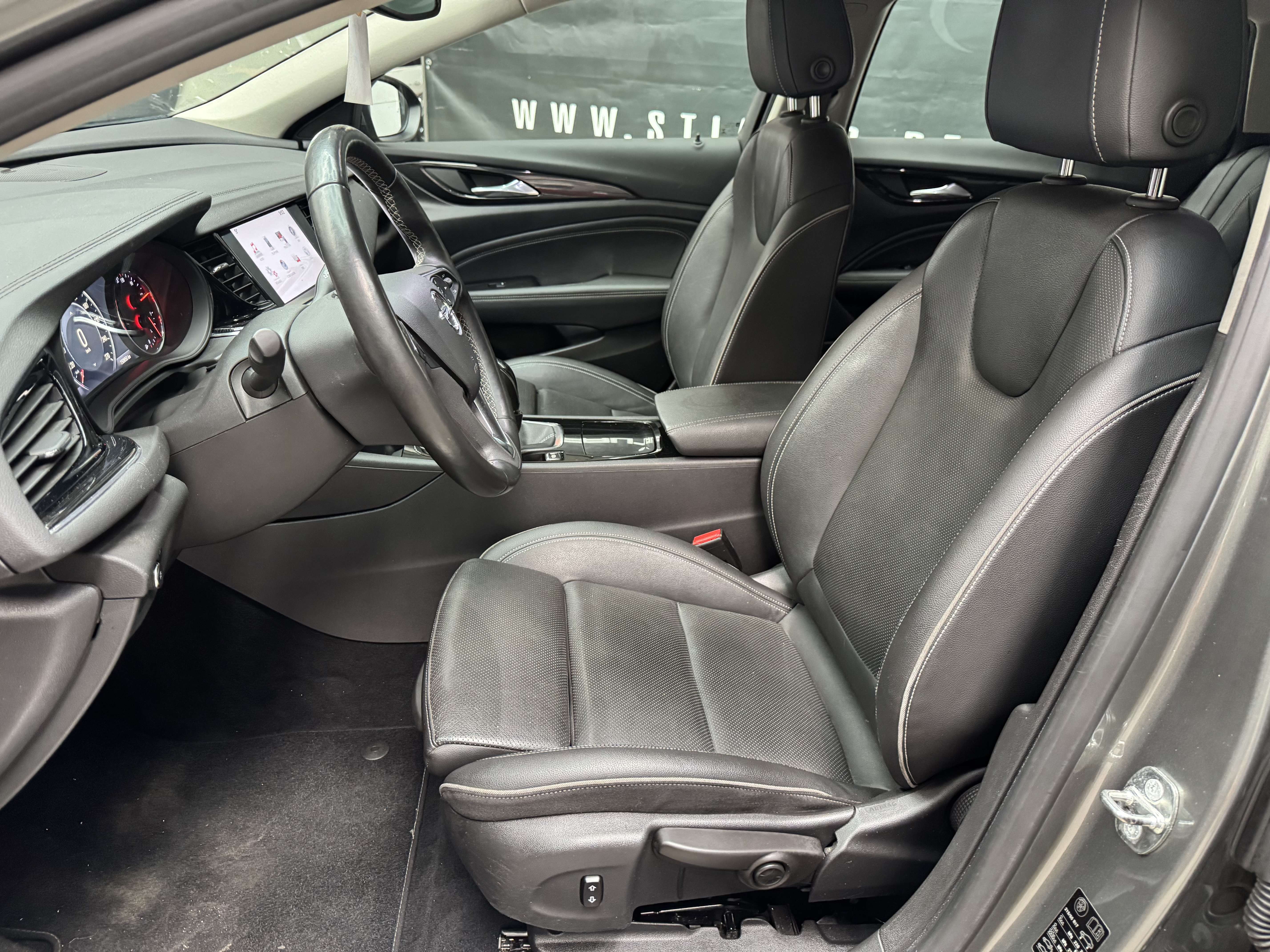Opel Insignia ** GARANTIE 12 MOIS **