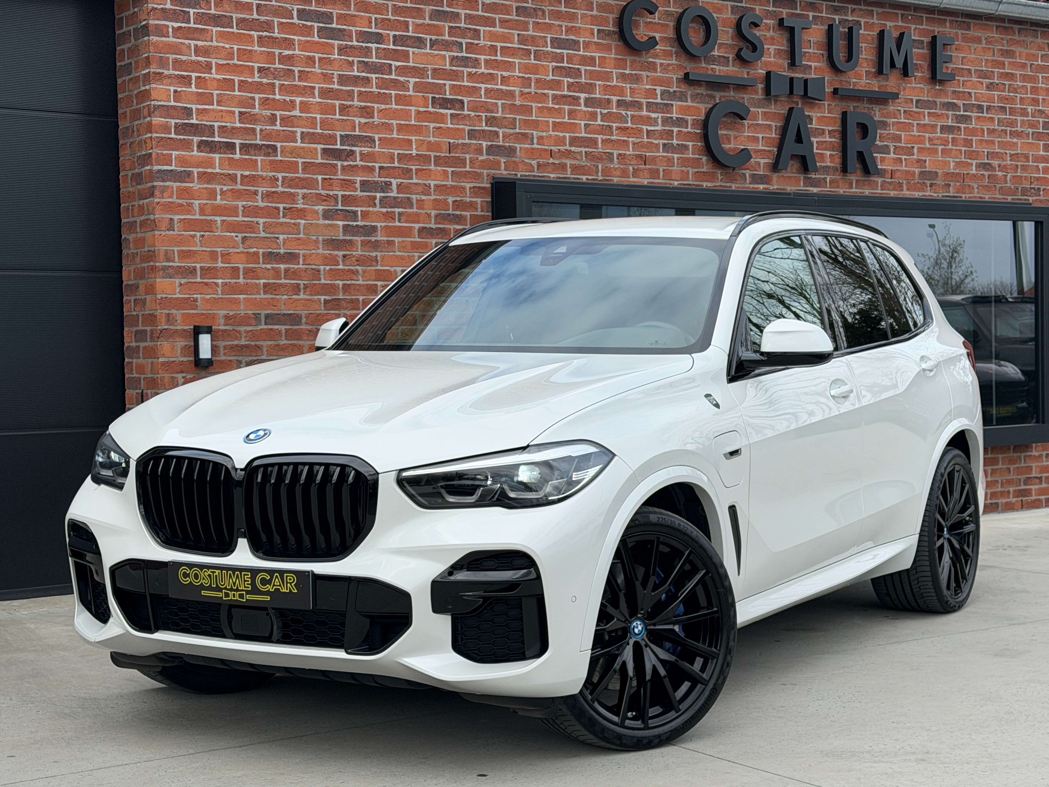 BMW X5 Pack M - Attelage - Caméra - Cuir noir