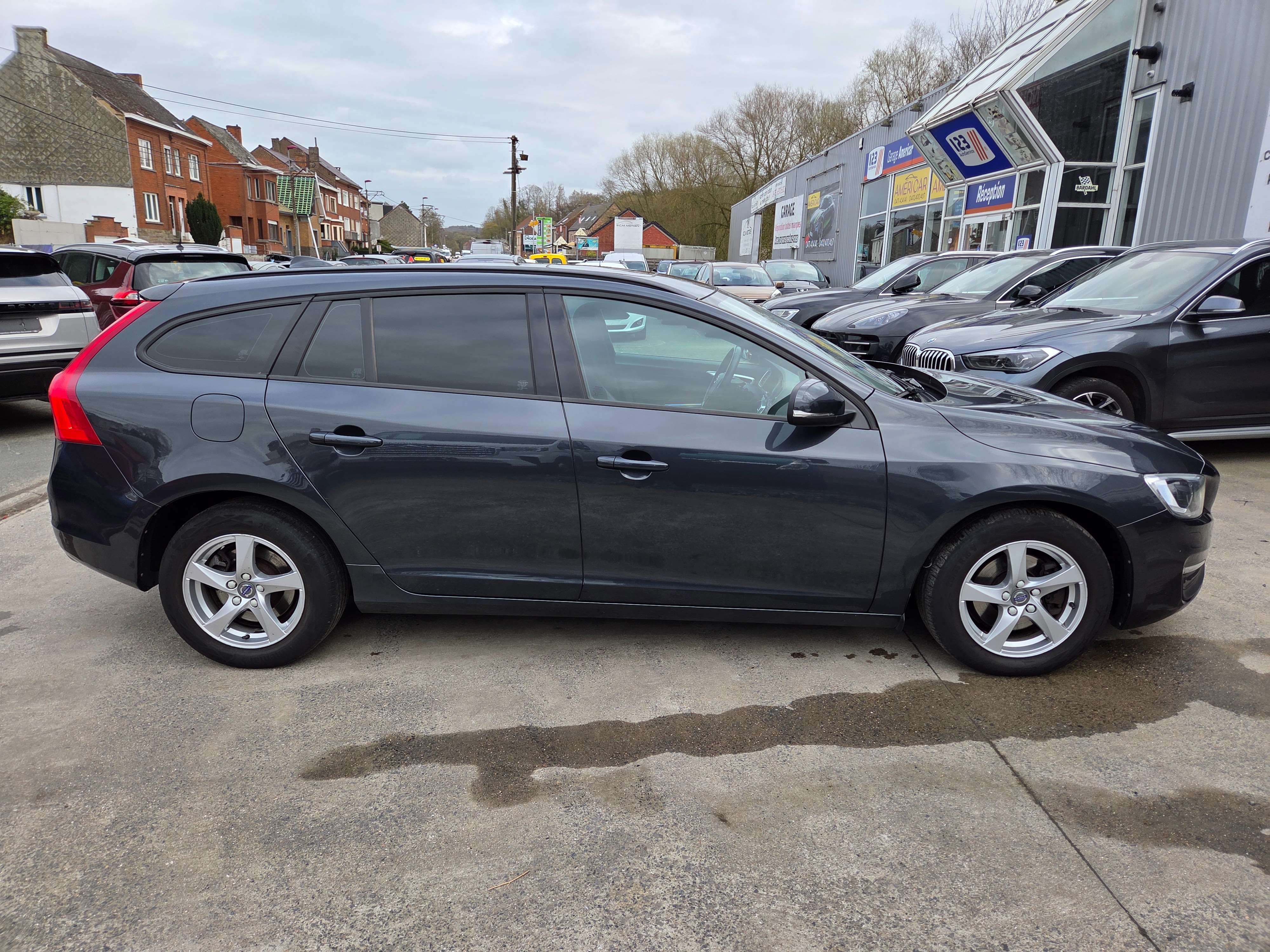 Volvo V60 V60 2.0 D3 Momentum Geartronic