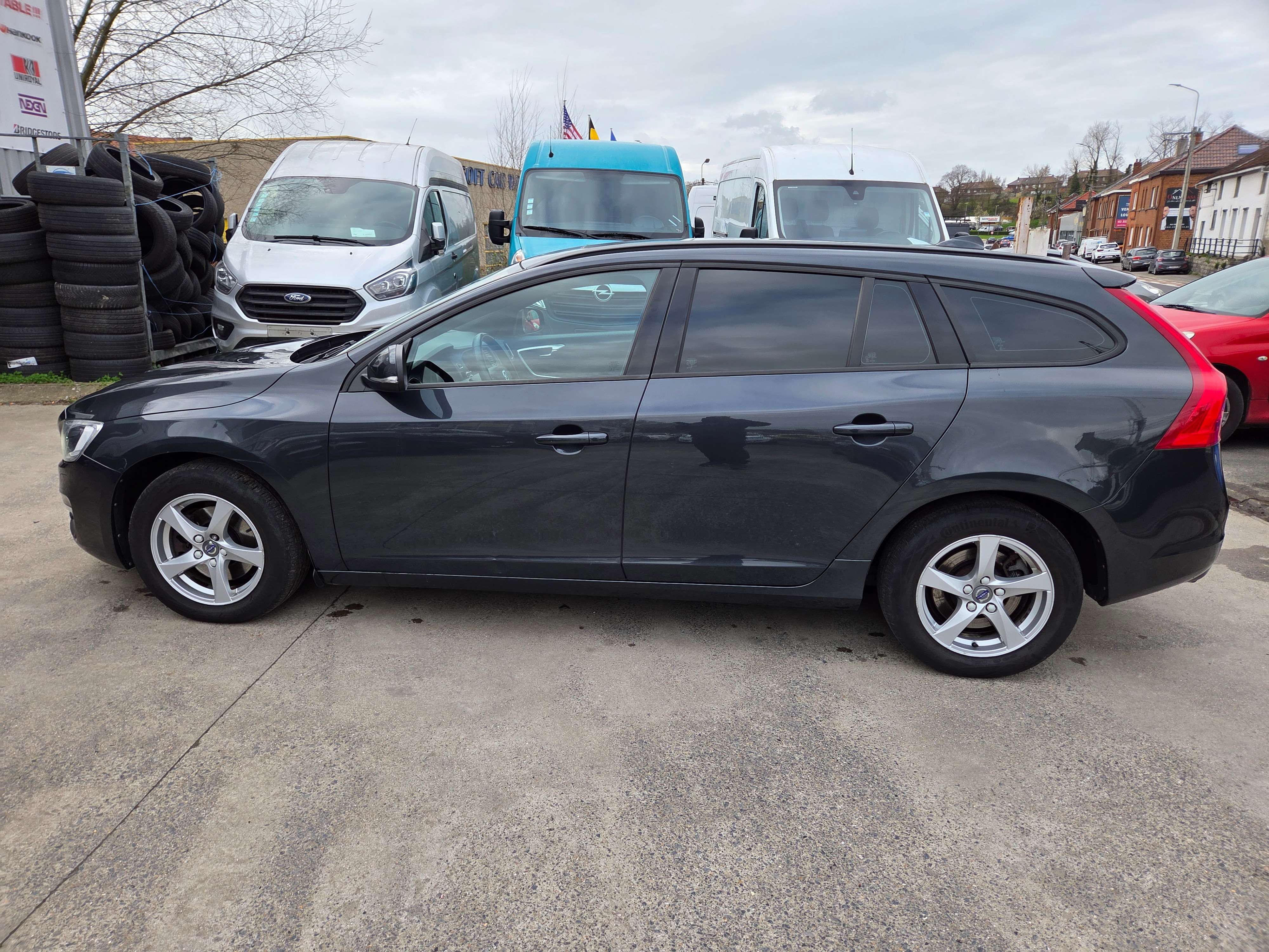 Volvo V60 V60 2.0 D3 Momentum Geartronic
