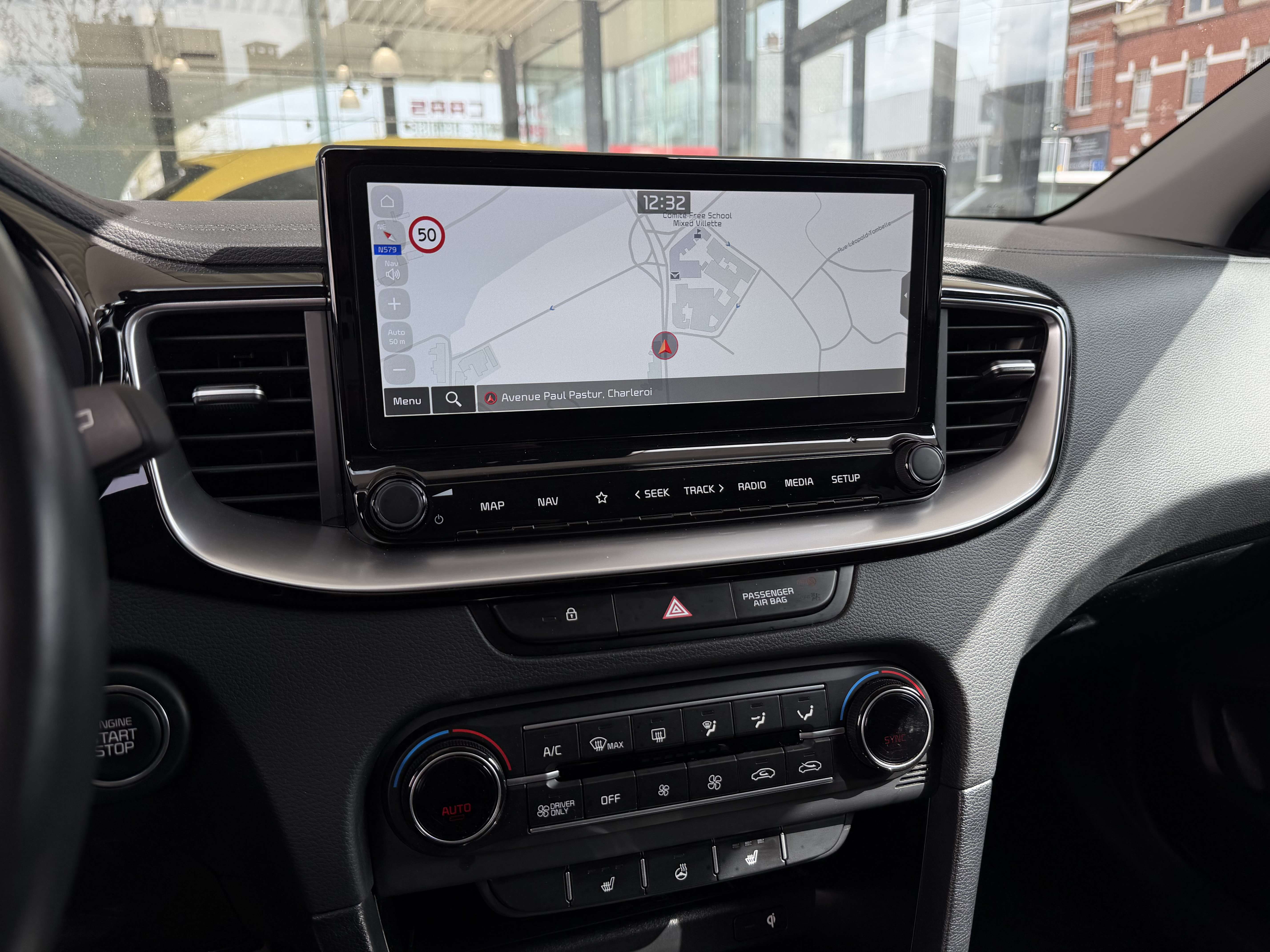 Kia Ceed SW / cee'd SW 1.6i GDi HYBRIDE CAMERA-GPS-CUIR-GAR USINE 2031