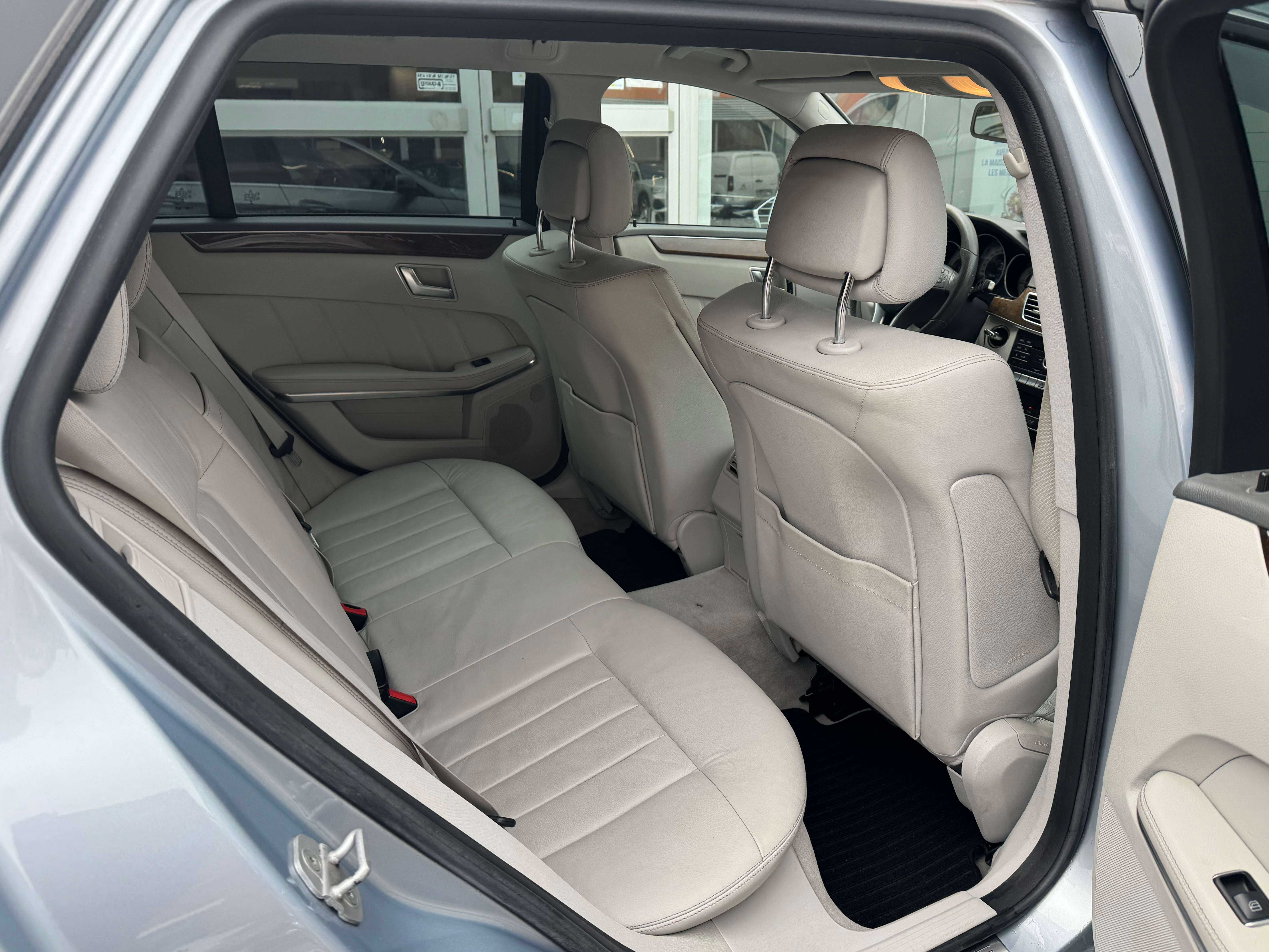 Mercedes-Benz E 200 BlueTEC Avantgarde Break Boit-Auto Cuir Gps Carnet