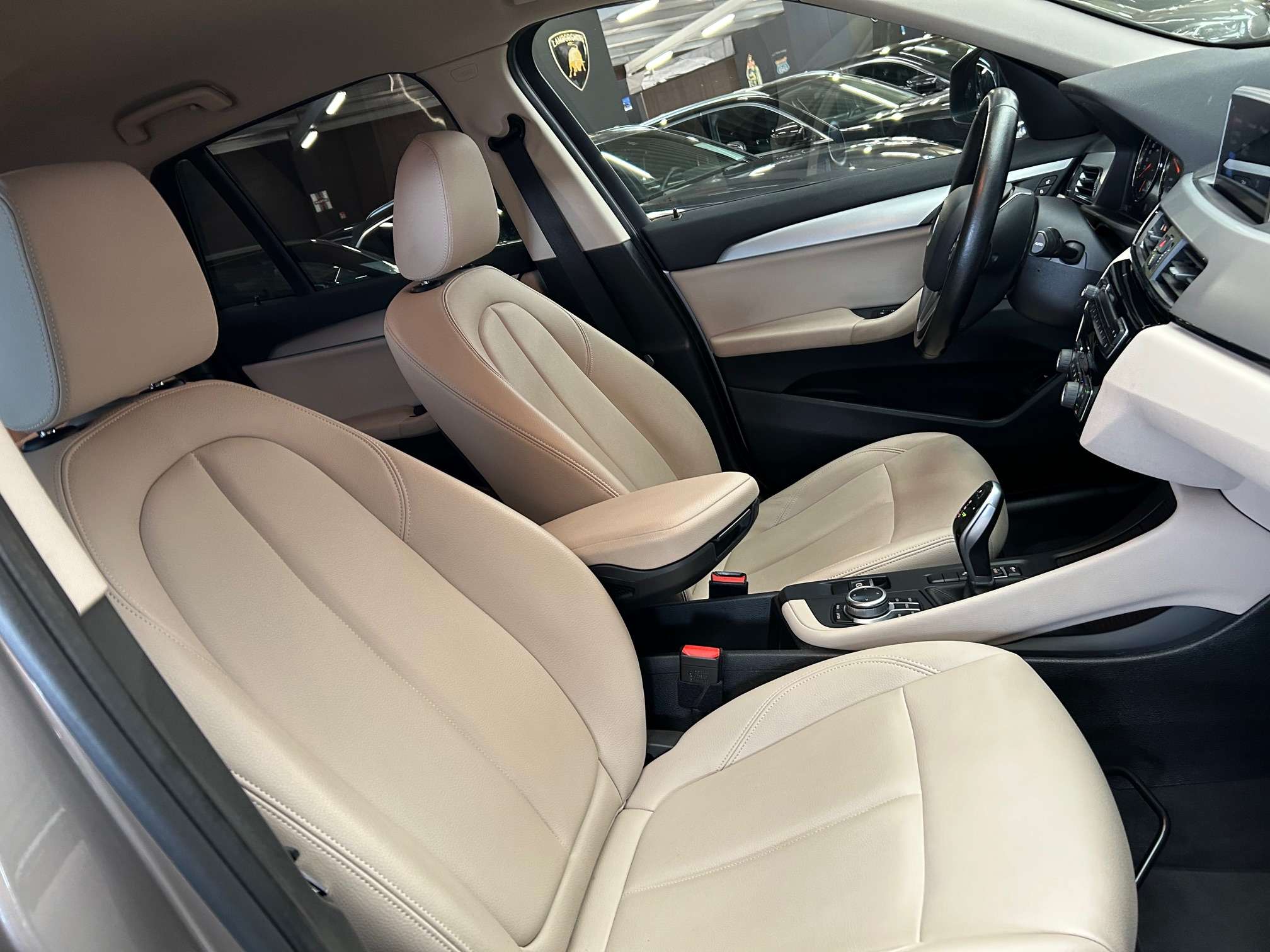 BMW X1 sDrive16dA Leder/Cam/Gps/Dab/Cruise *1j garantie*