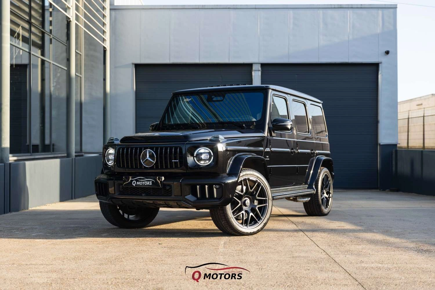 Mercedes-Benz G 63 AMG FACELIFT-LED-KEYLESS-MASSAGE-360-ACC-BURMEST-BTW
